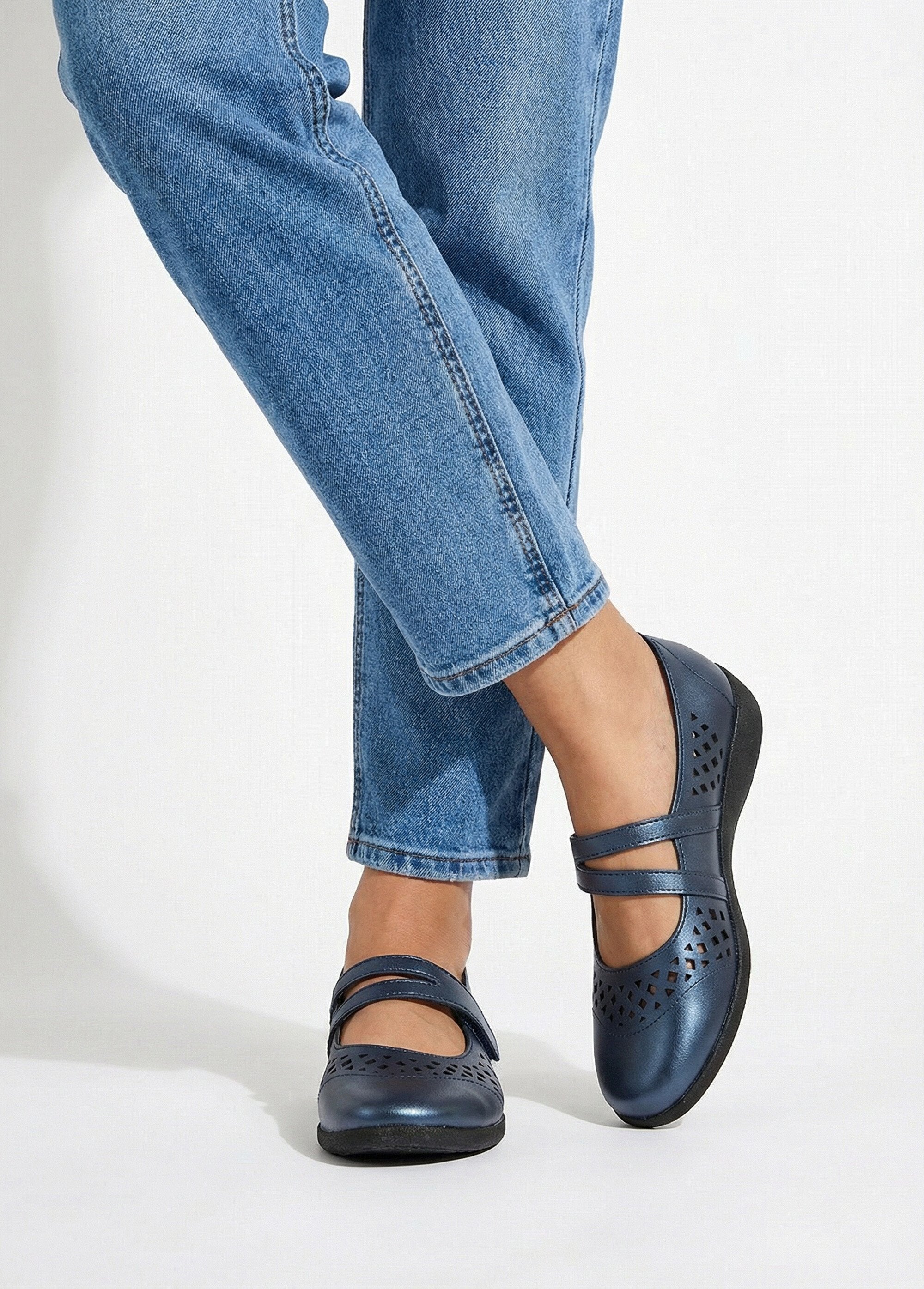 Bailarinas_bebé_piel_ancho_cómodo_lirios_azul_marino_SF1_slim