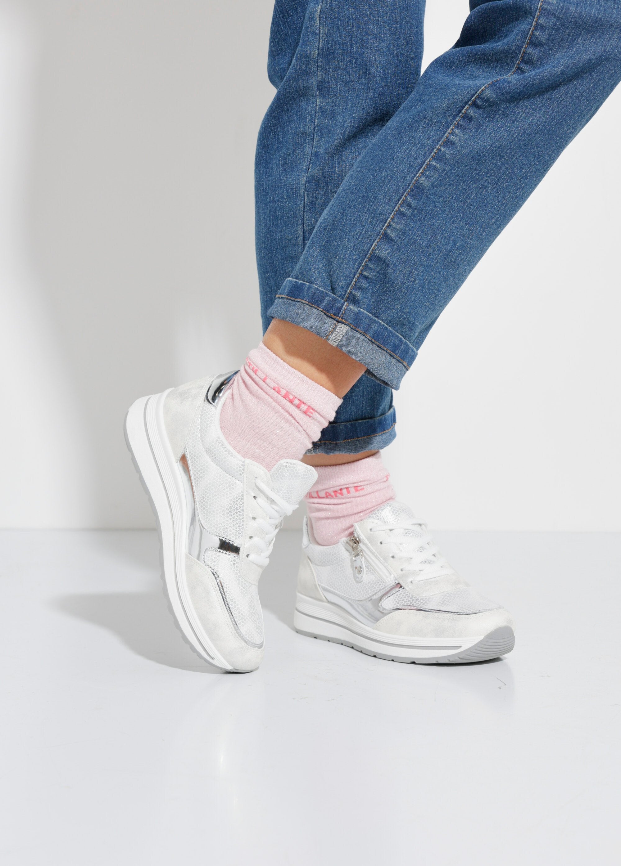 Zapatillas_multimaterial_con_cordones_y_cremallera_Plata_SF1_slim