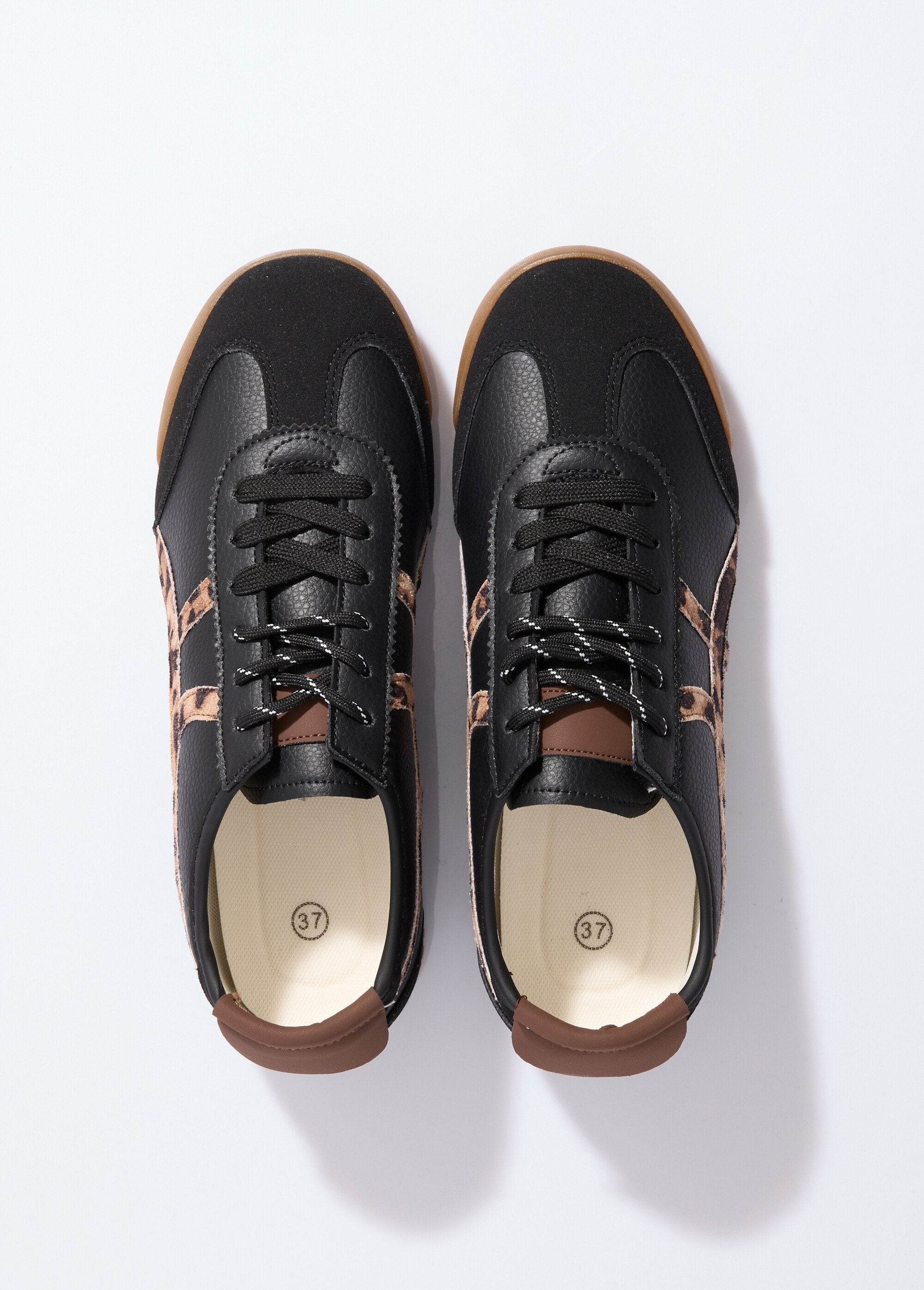 Zapatillas_de_suela_fina_con_inserciones_Negro_OV1_slim