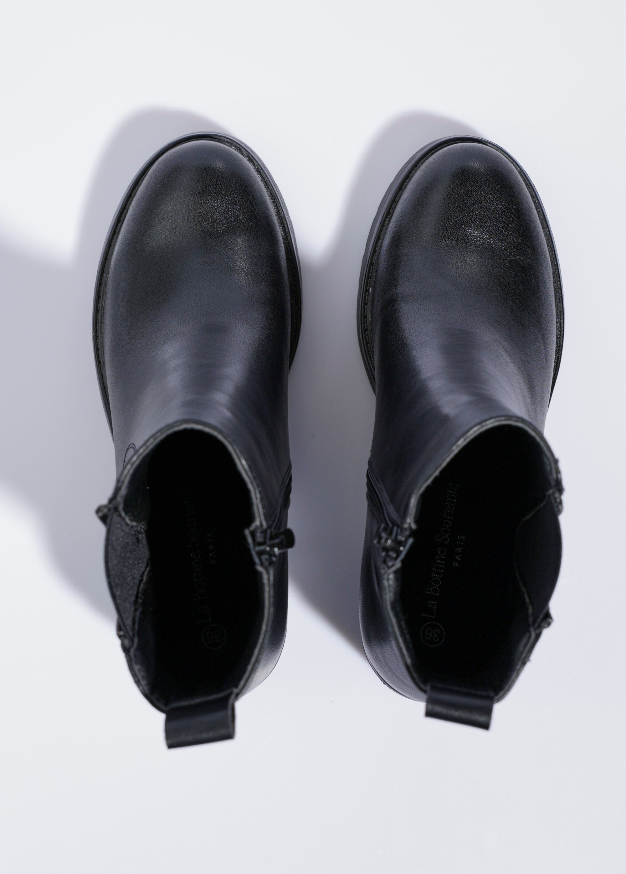 Botas_de_tacón_con_suela_dentada_y_cremalleras_Negro_OV1_slim