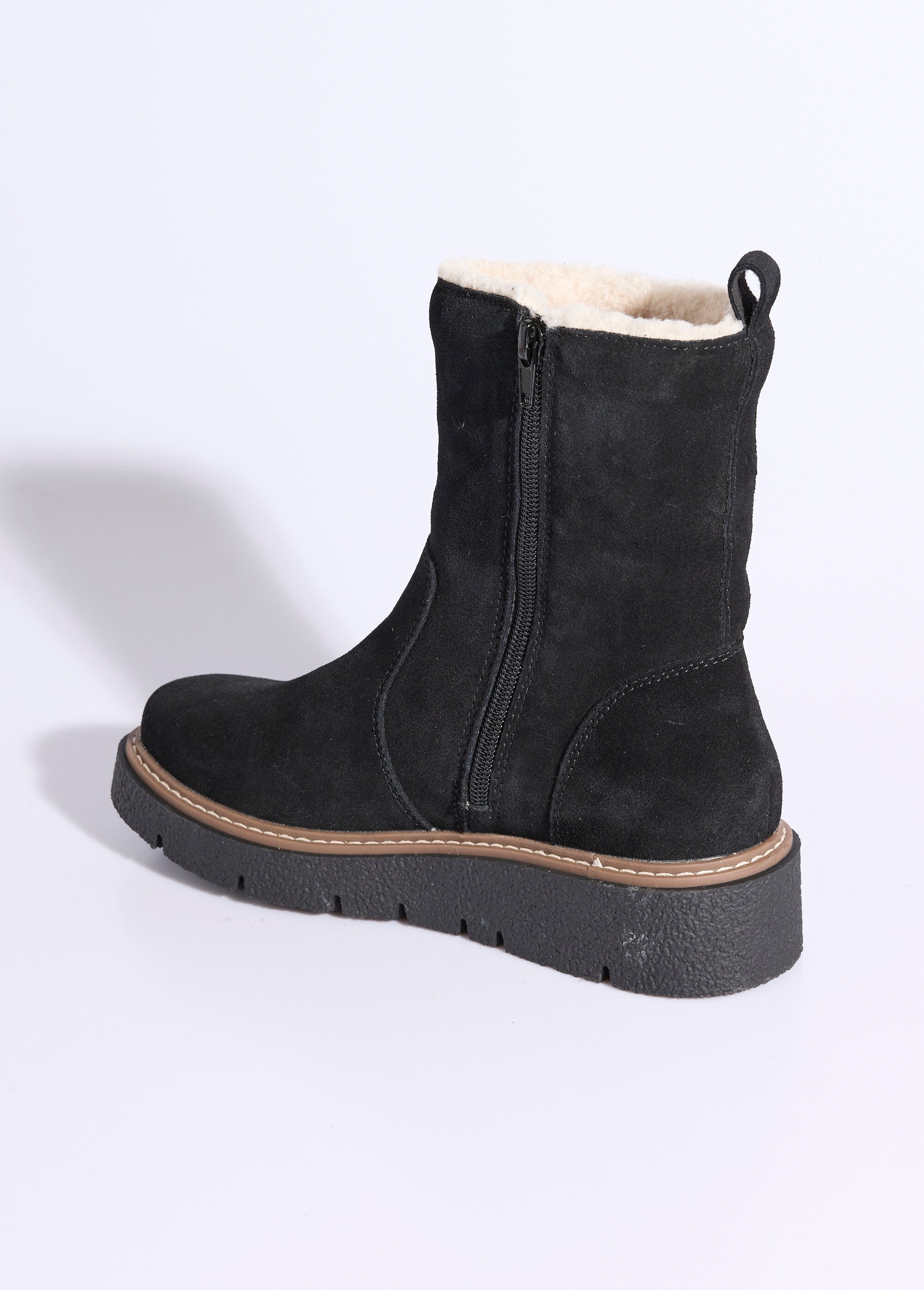 Botas_altas_de_piel_con_detalles_de_pelo_Negro_DO1_slim