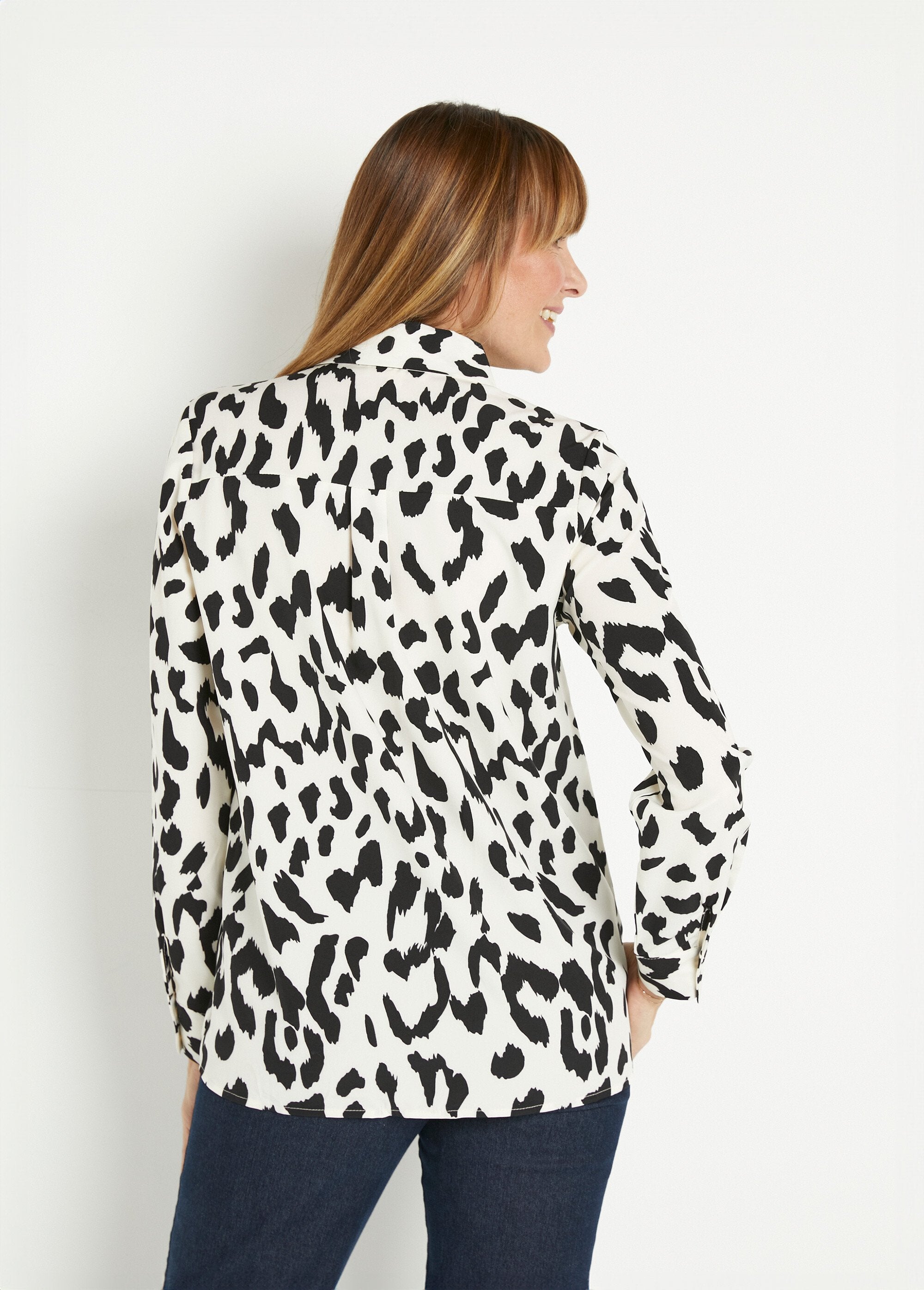 Blusa_abotonada_de_leopardo_de_manga_larga_Leopardo_DO1_slim