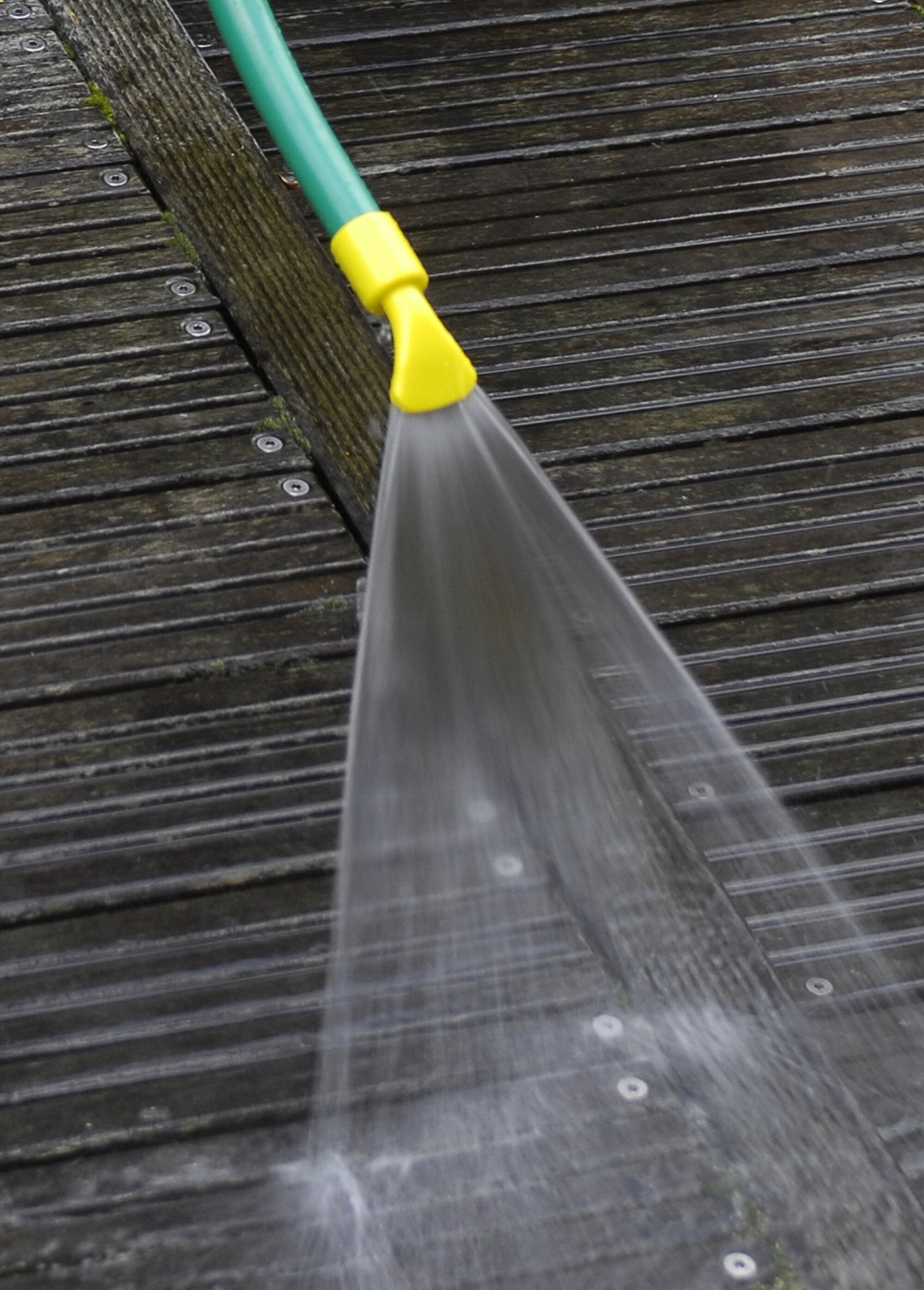Boquilla_de_chorro_ancho_para_manguera_de_jardín_Verde_DE1_slim