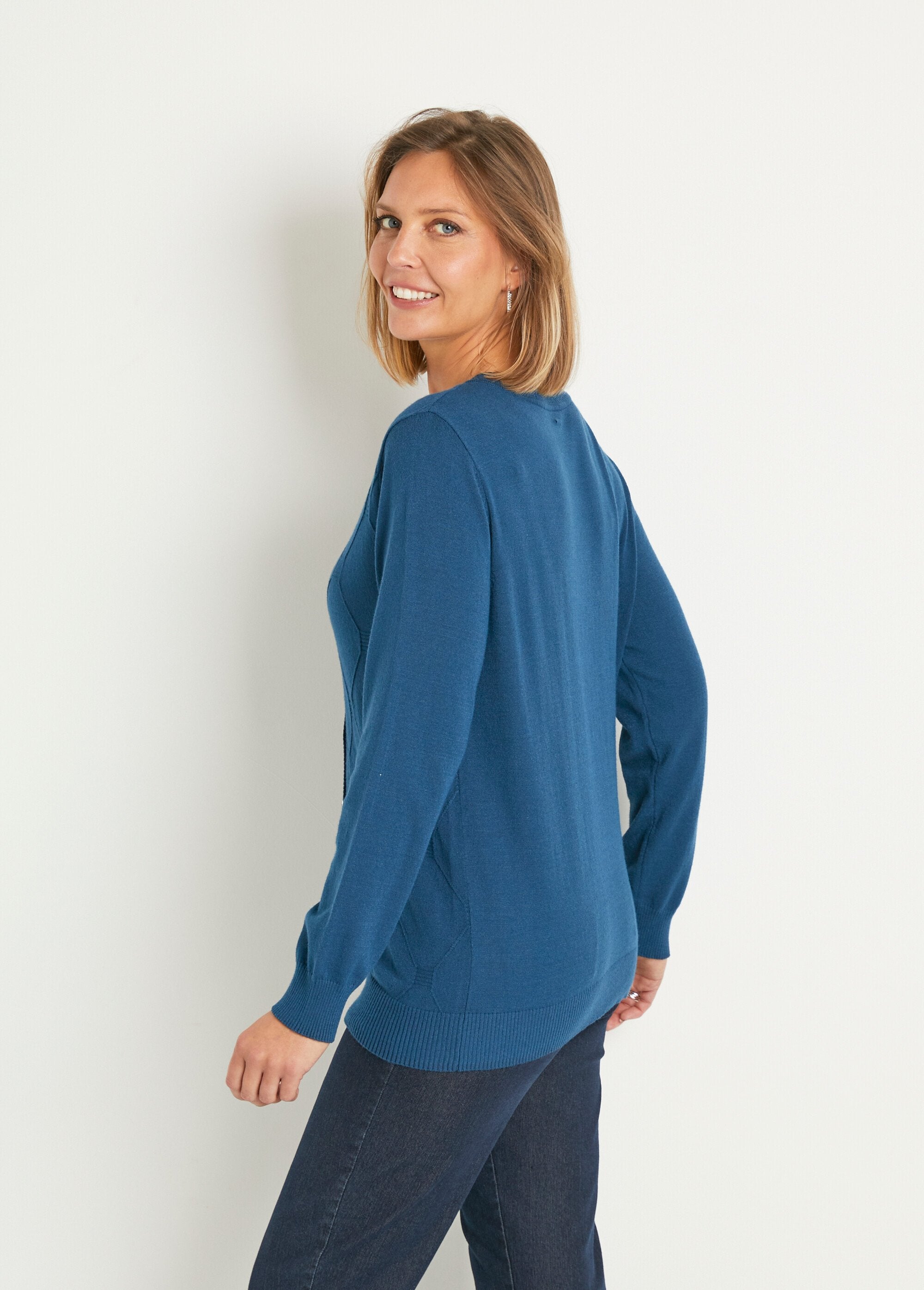 Cárdigan,_liso,_abotonado,_mezcla_de_modal_Pato_DO1_slim