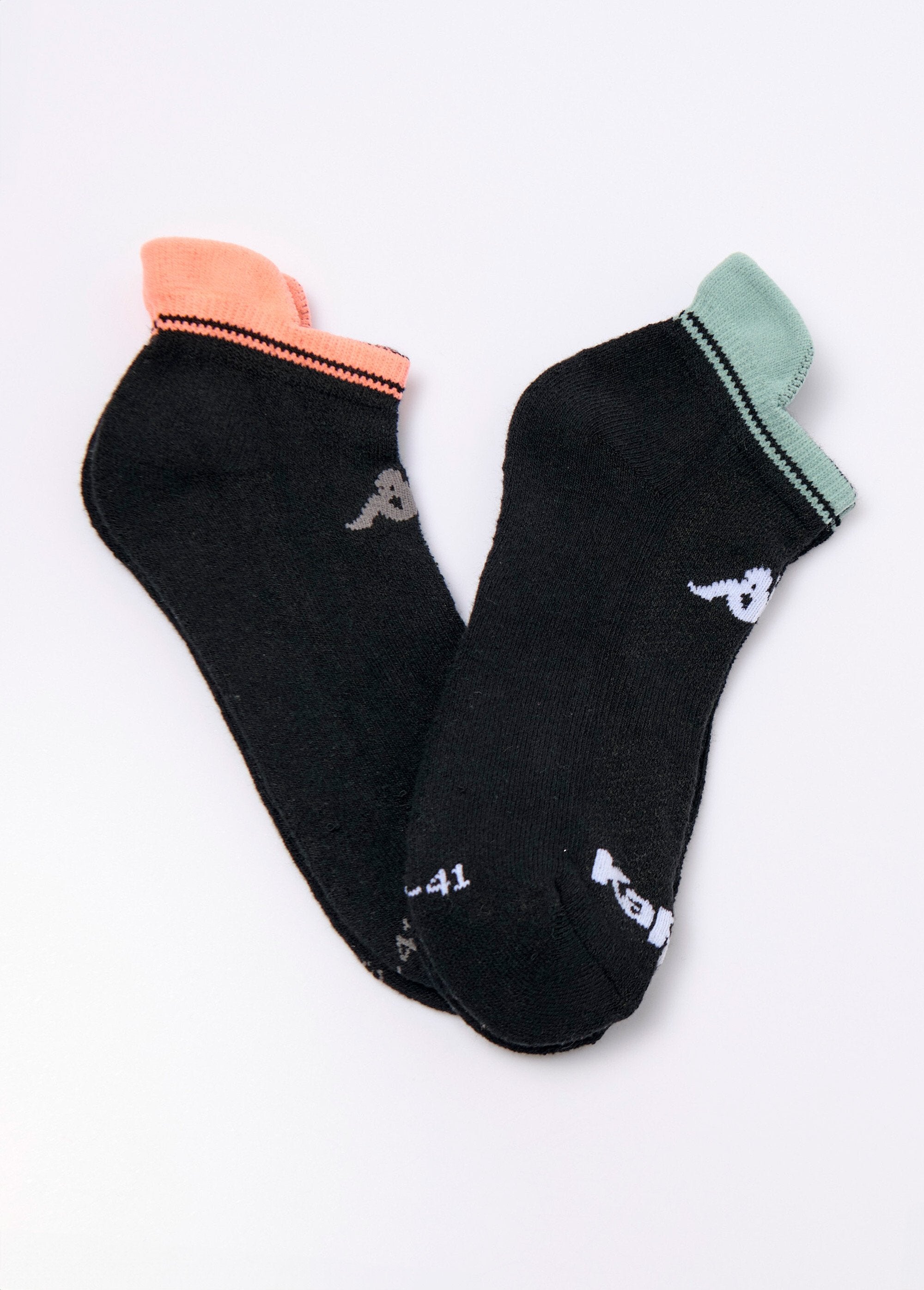 Pack_de_2_calcetines_con_logo_oscuro_lote_negro_2_FA1_slim