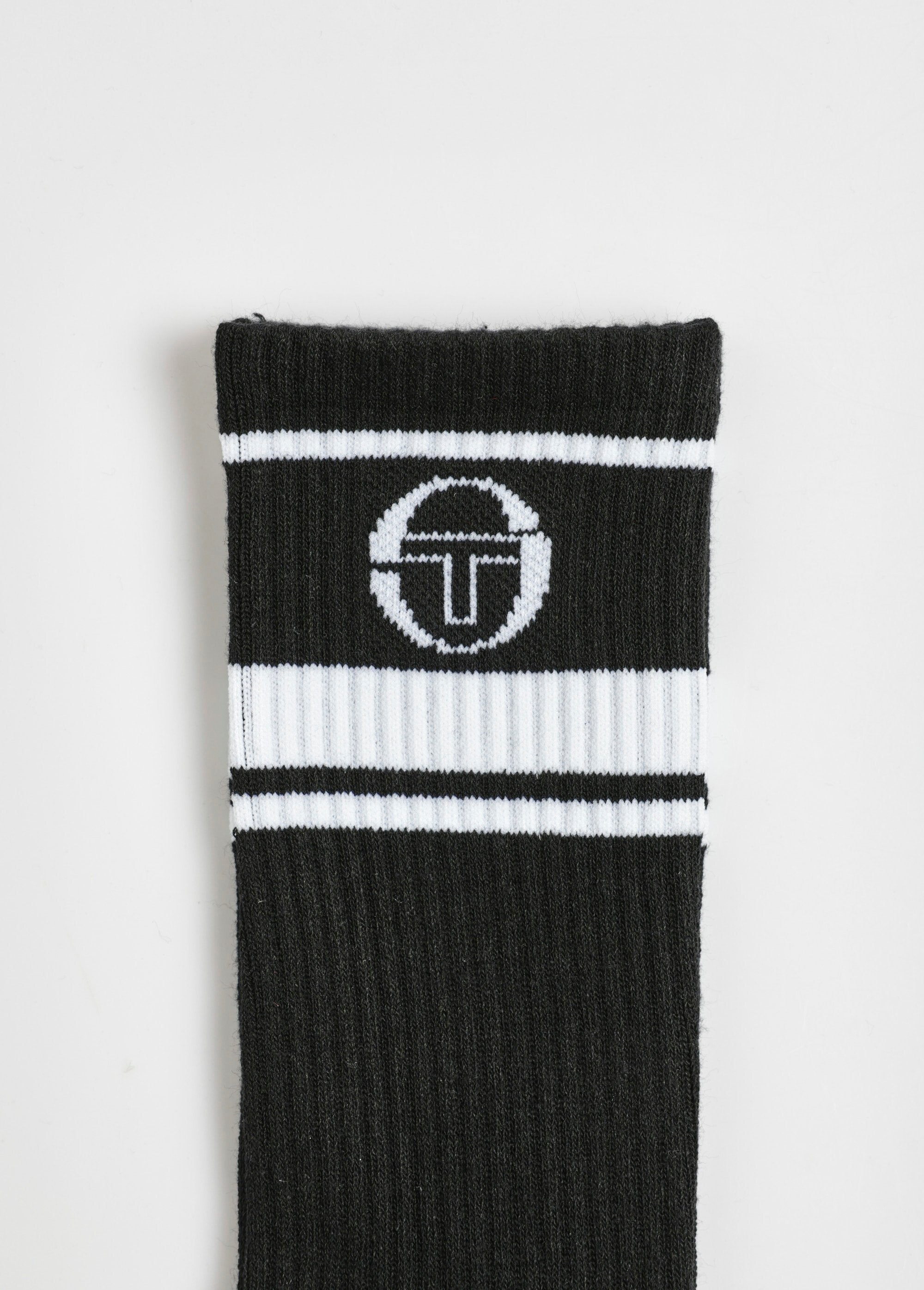 Pack_de_2_calcetines_de_algodón_reciclado,_color_oscuro._Negro_DE2_slim