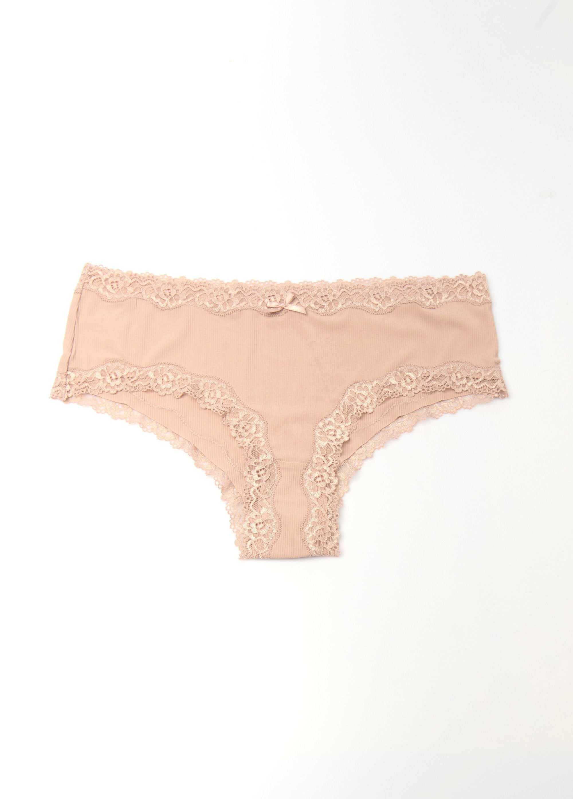 Shorts_de_microfibra_con_ribete_de_encaje_Blanco_y_rosa_DE2_slim