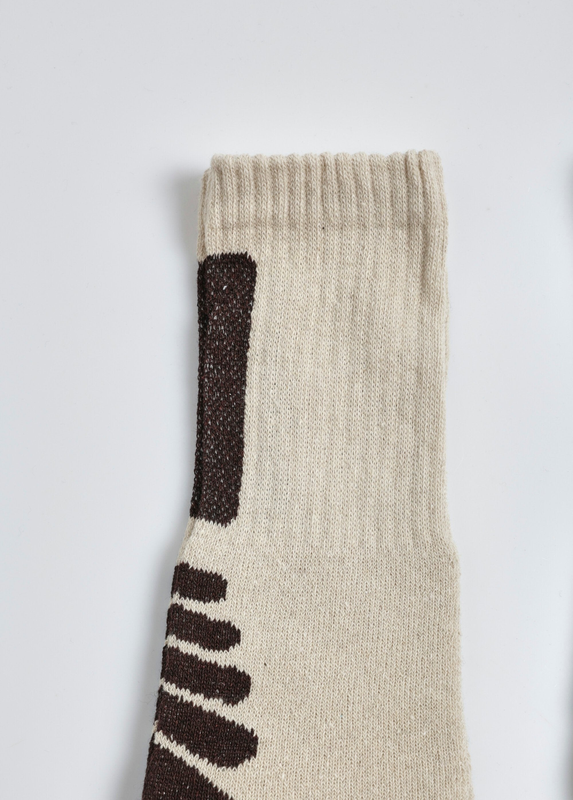 Pack_de_3_calcetines_cómodos_para_senderismo_Beige_surtido_DE2_slim