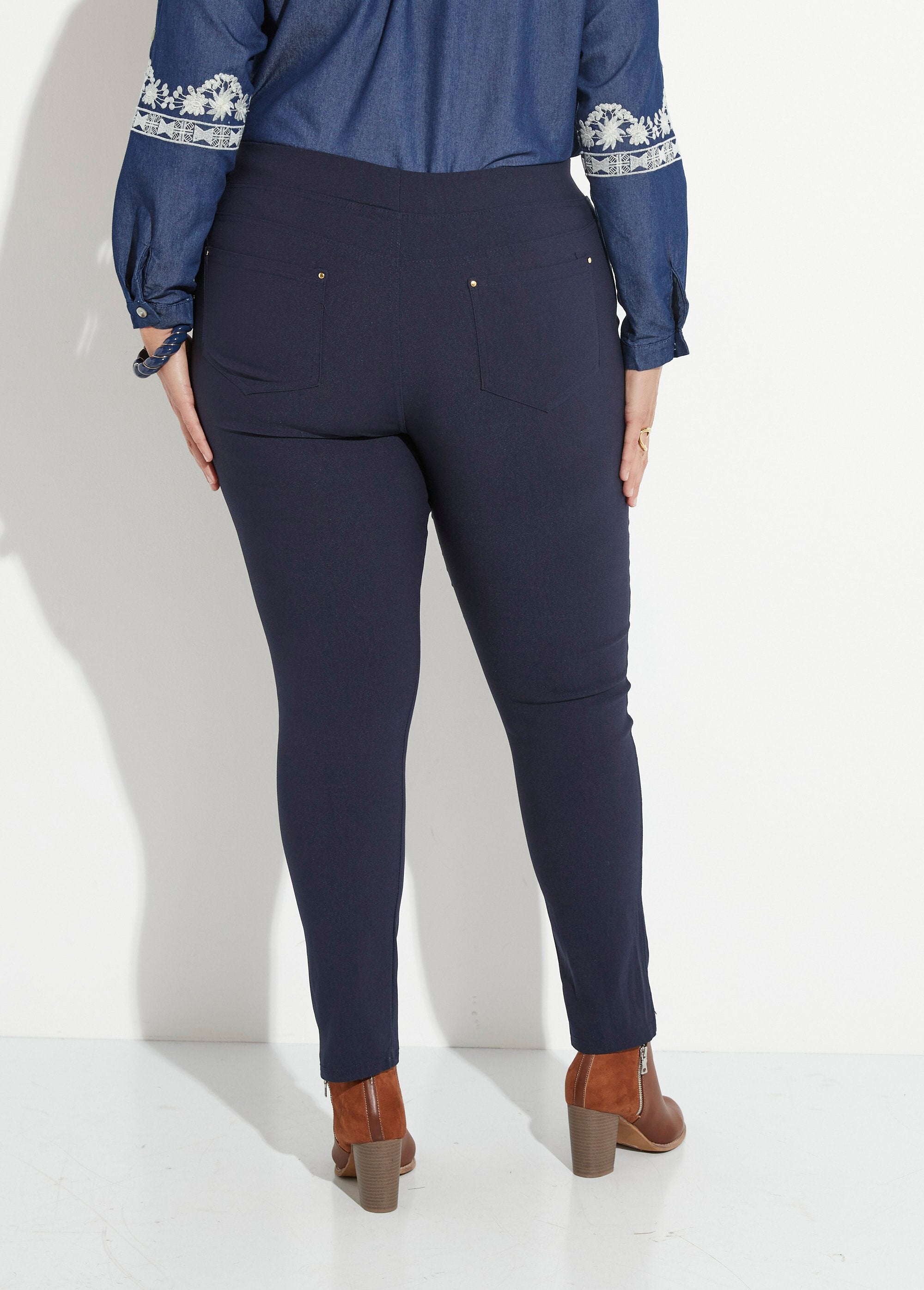 Pantalones_elásticos_con_cintura_elástica_Marina_DO1_curvy
