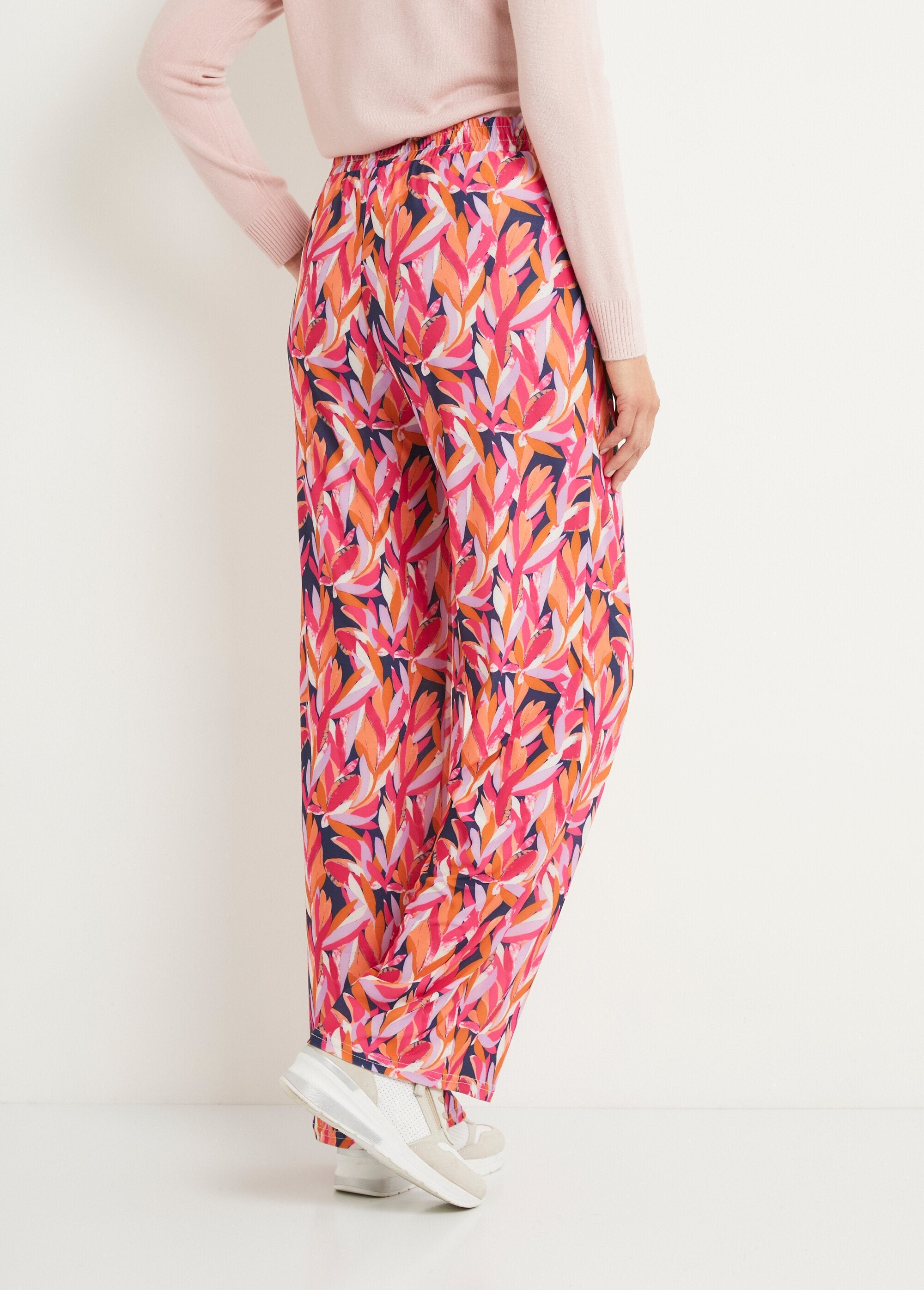 Pantalón_ancho_con_cintura_elástica_Azul_marino_y_rosa_DO1_slim