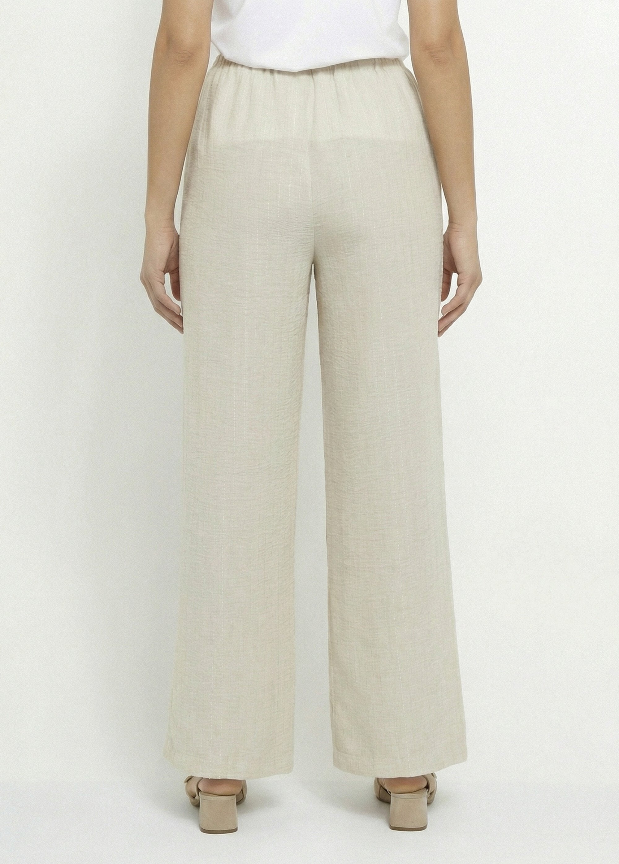 Pantalones_de_vestir_a_rayas_con_apariencia_irregular_Beige_DO1_slim