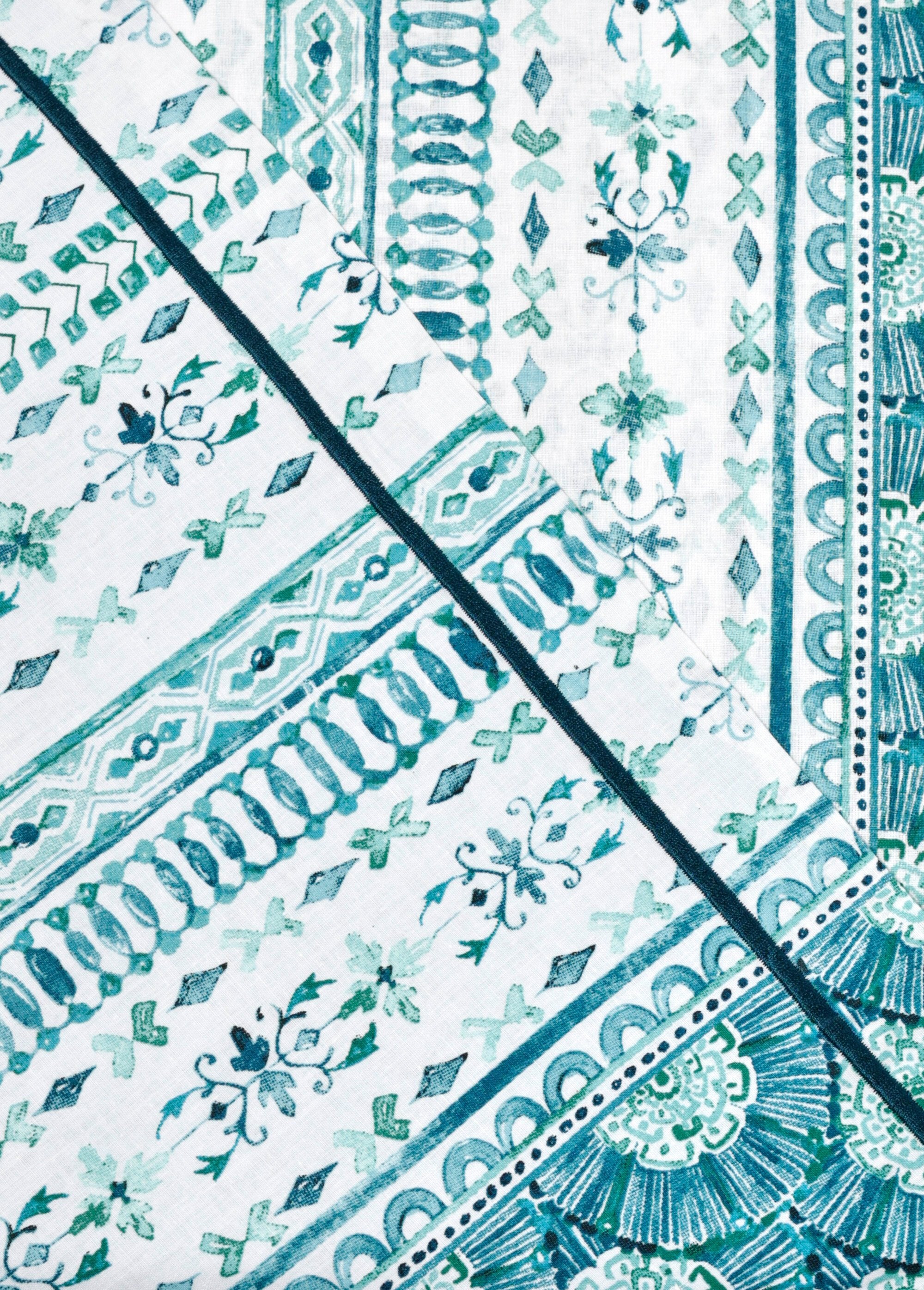 Juego_de_cama_de_3_piezas_con_funda_nórdica,_ventiladores_Azul_DO1_slim