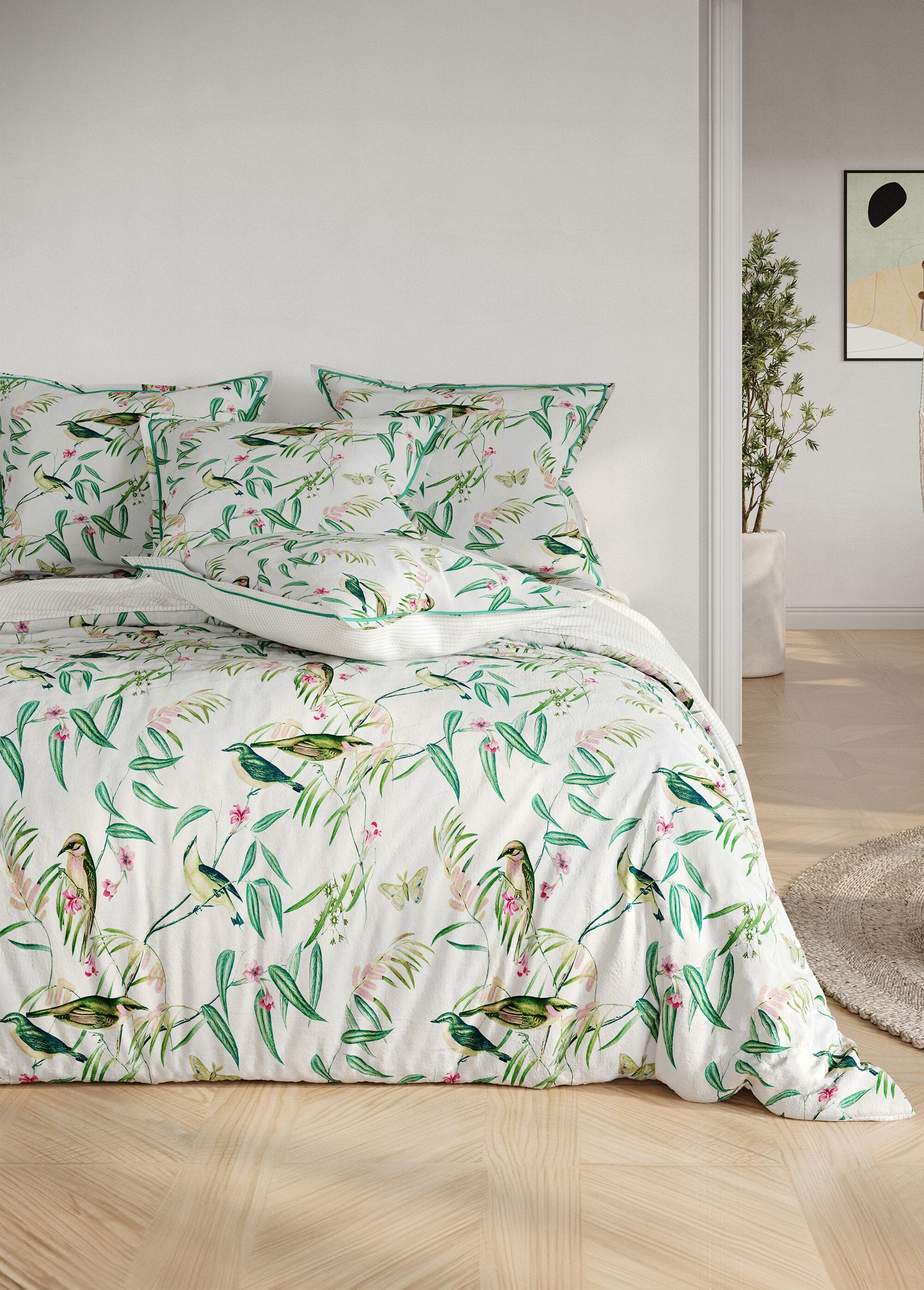 Juego_de_cama_de_4_piezas_con_sábana_encimera,_pájaros_Blanco,_Blanca_FA1_slim