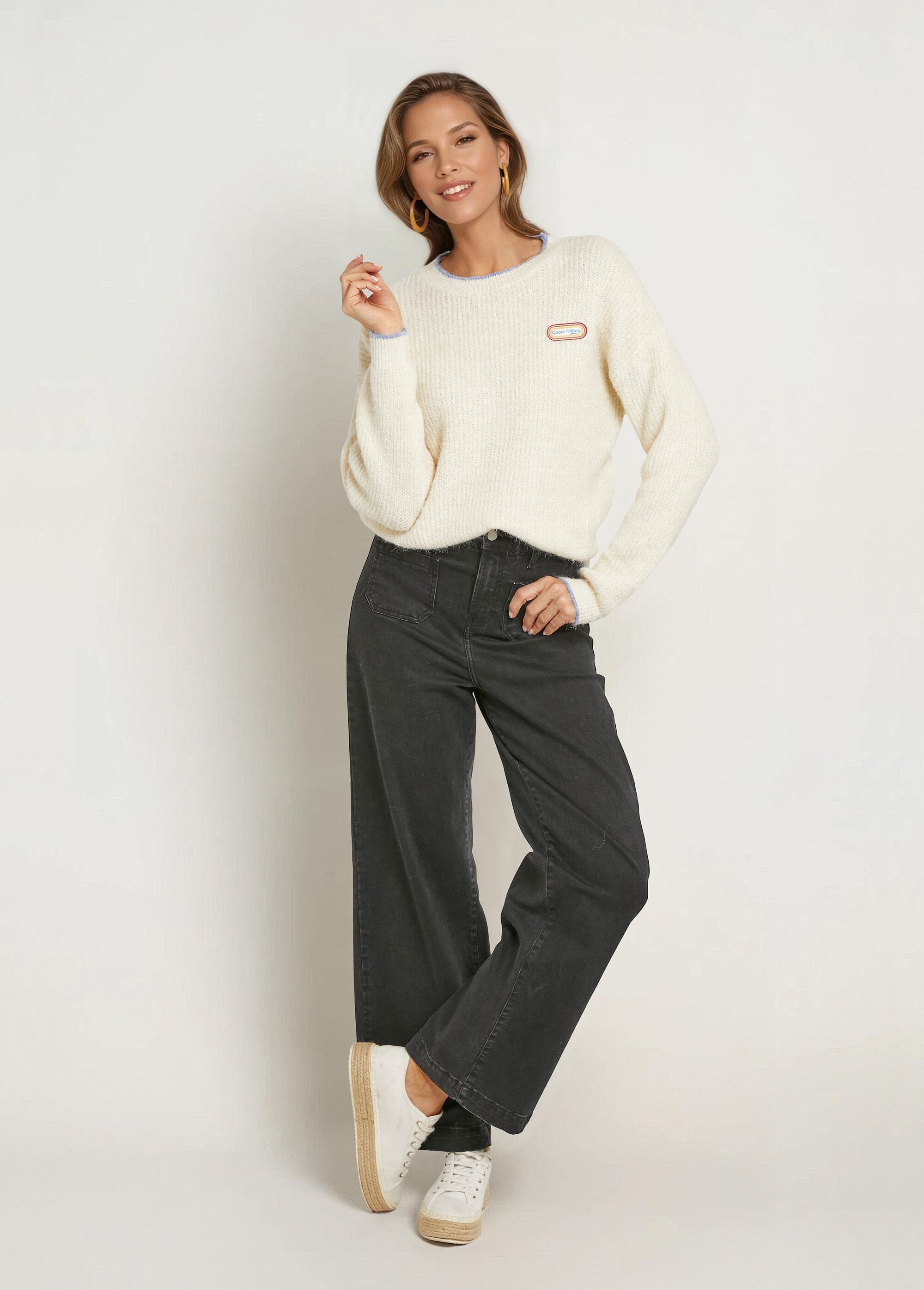 Suéter_cálido_con_parche_de_mensaje_de_lana._Crudo_SF1_slim