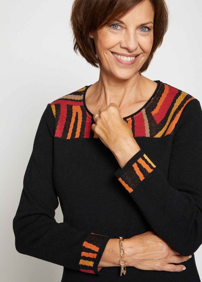 Vestido_jersey_jacquard_Fondo_negro_DE2_slim