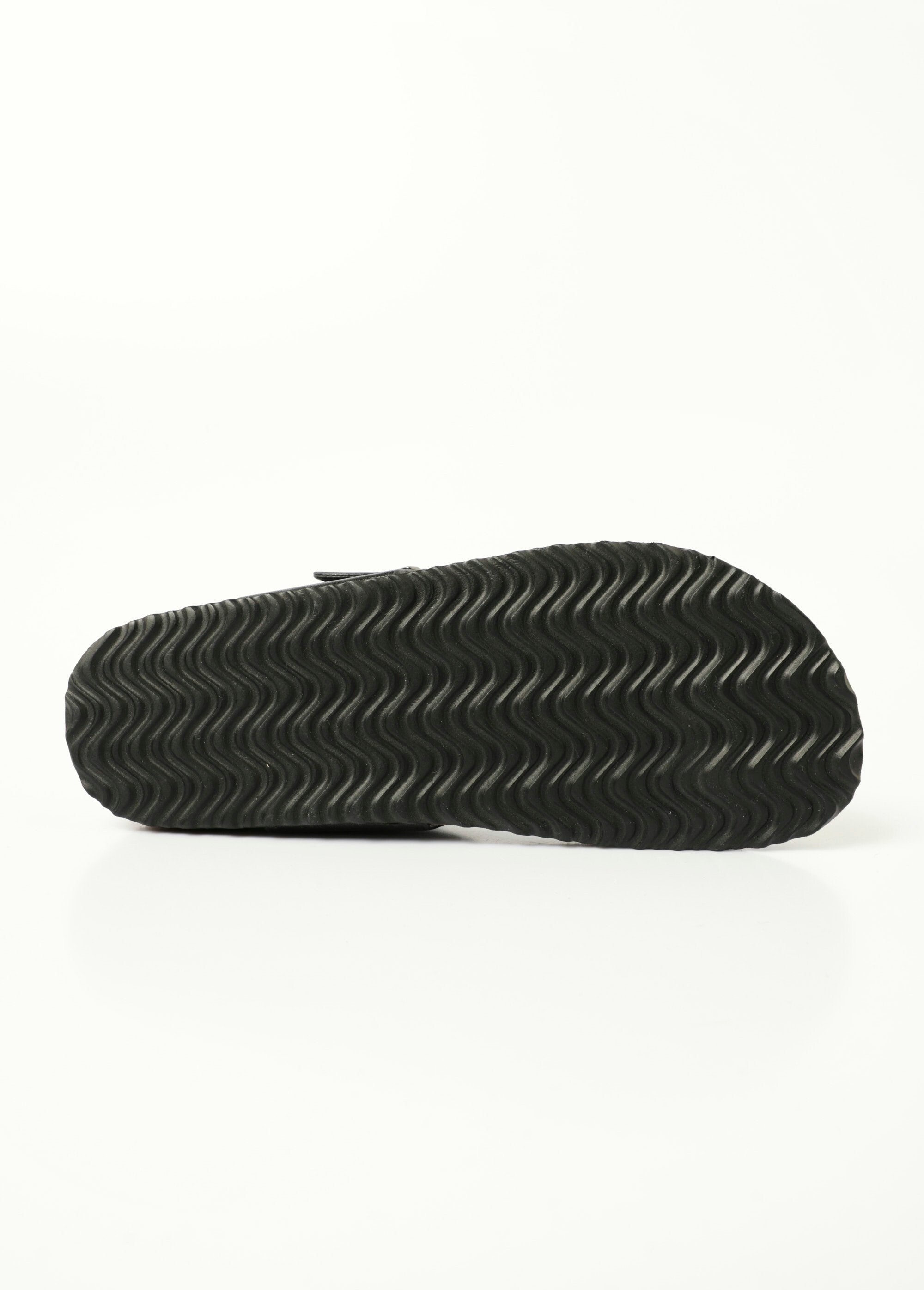 Mules_con_puntera_y_suela_ergonómica_Negro_UN1_slim