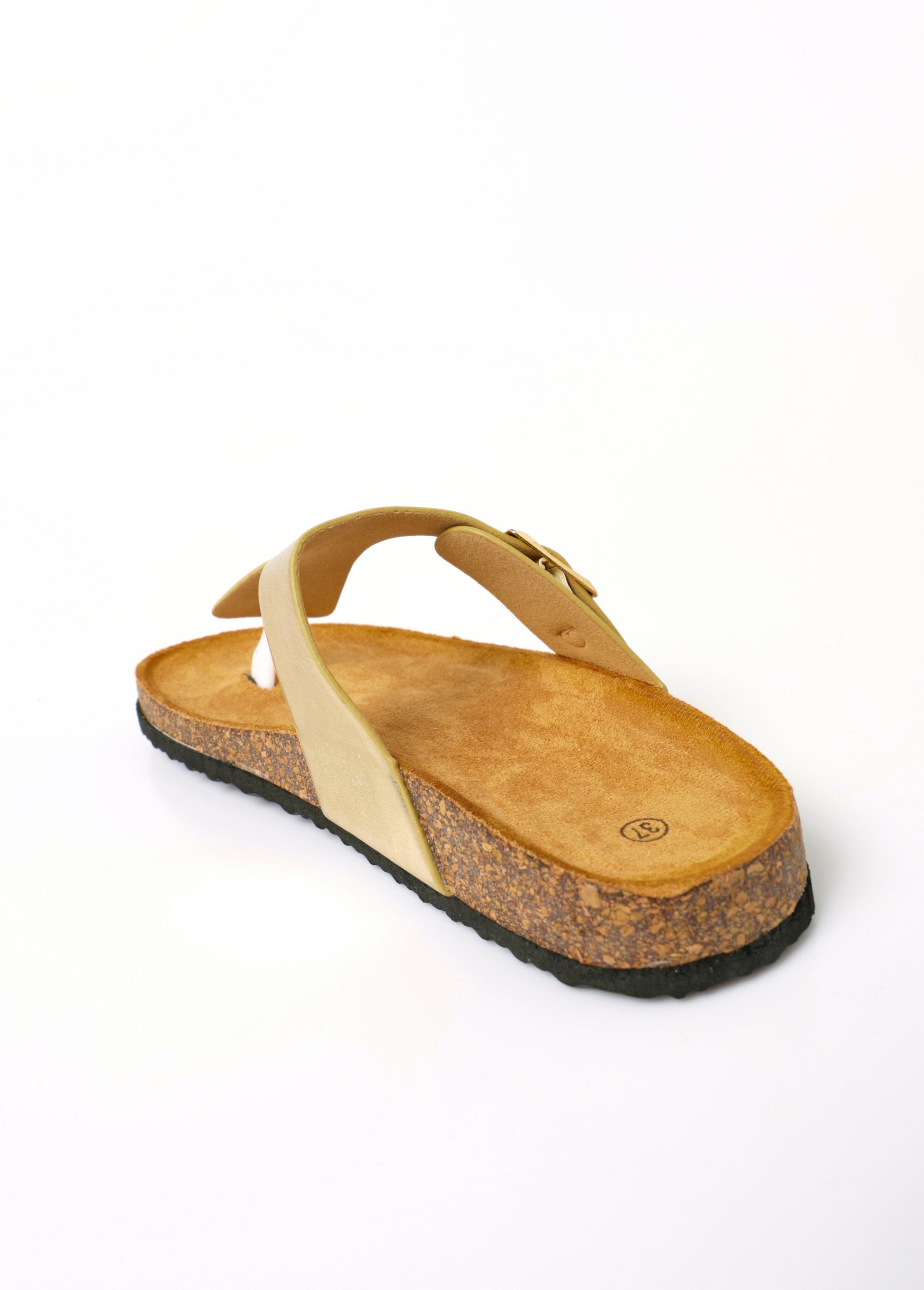 Mules_con_puntera_y_suela_ergonómica_Dorado_DO1_slim