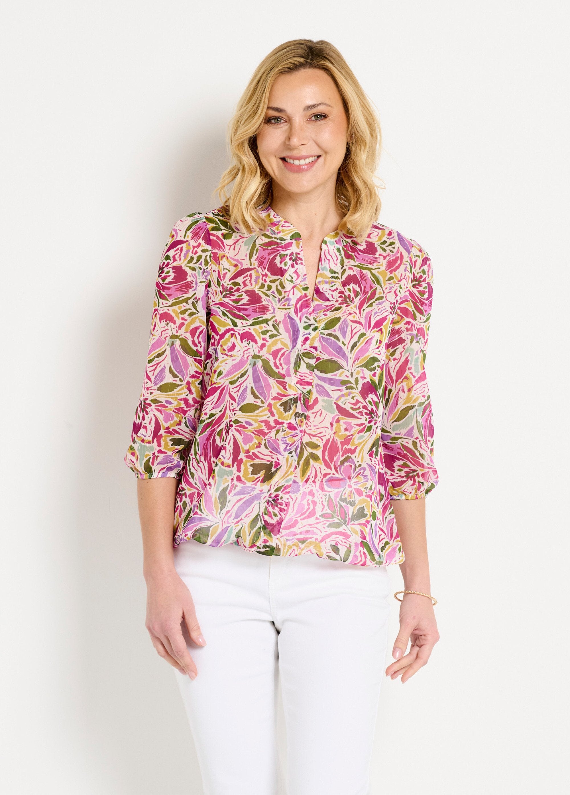 Túnica_larga_con_escote_en_pico_y_voile_floral_brillante._Multicolor_FA1_slim