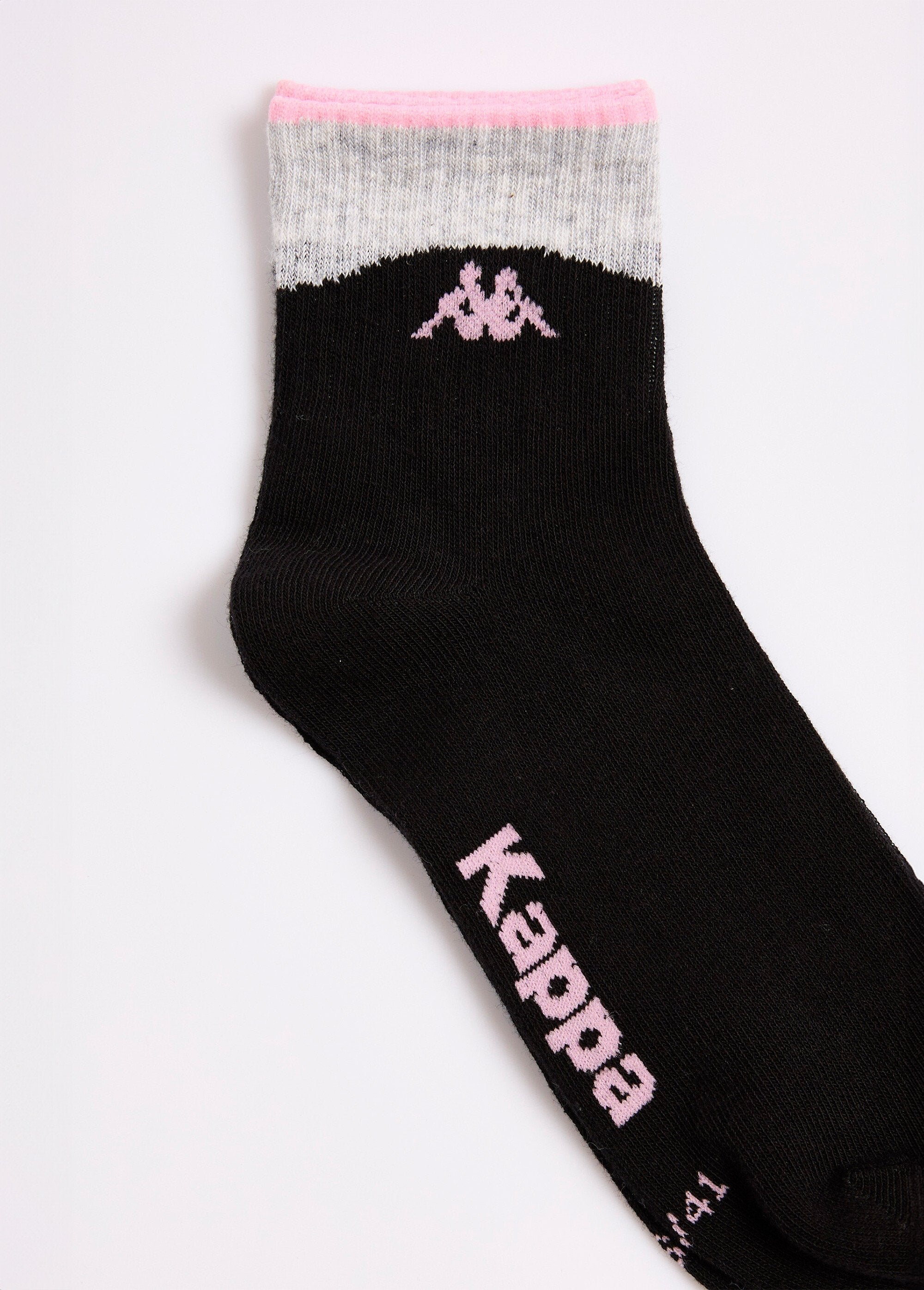 Calcetines_deportivos_elegantes_y_acanalados_Gris_surtido_DE4_slim