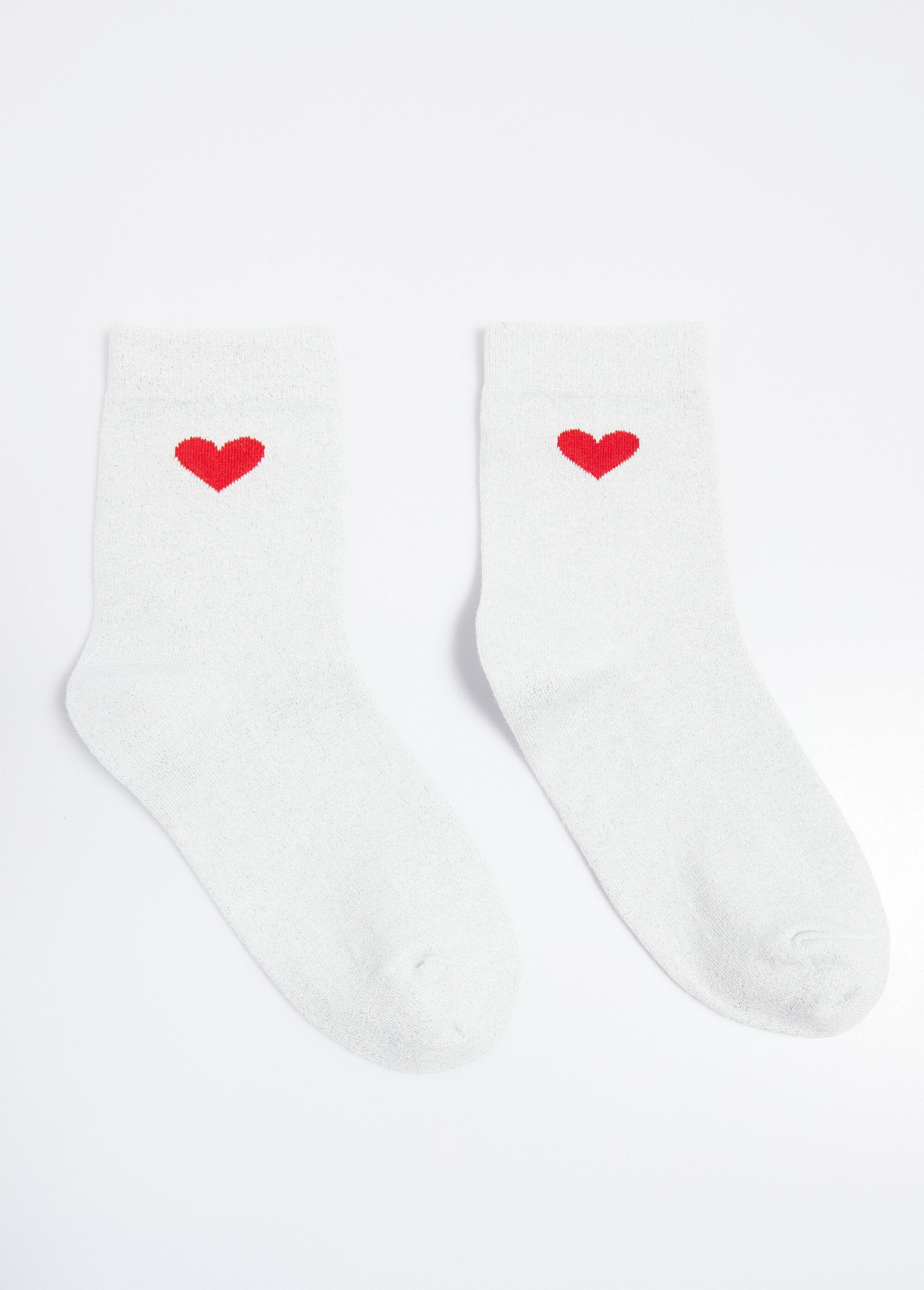 Calcetines_lisos_con_estampado_de_corazones_Blanco,_Blanca_FA1_slim