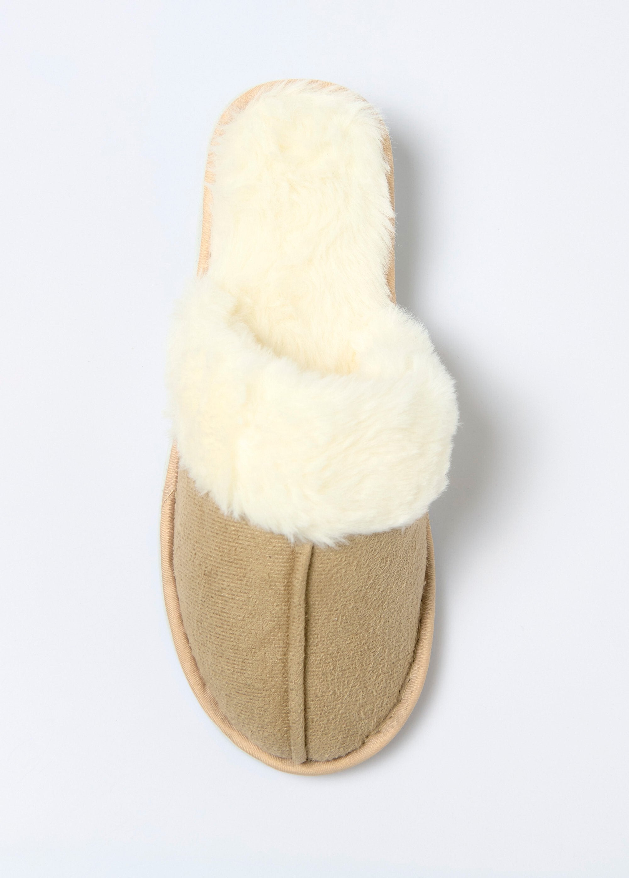 Chaussons_fourrés_bord_fourrure_et_suédine_Beige_OV1_slim