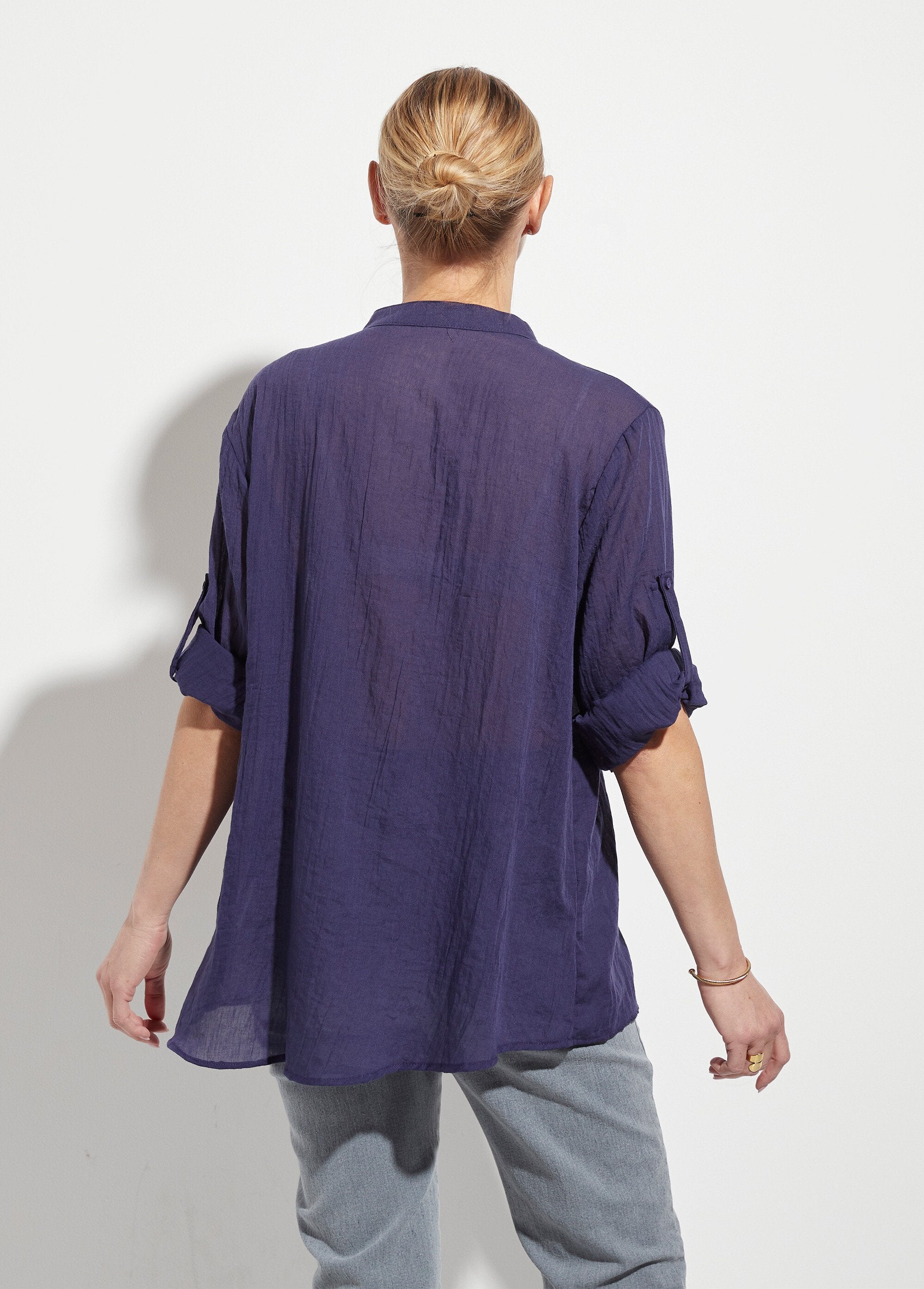 Blusa_holgada_de_cuello_tunecino_de_voile_de_algodón_Marina_DO1_slim