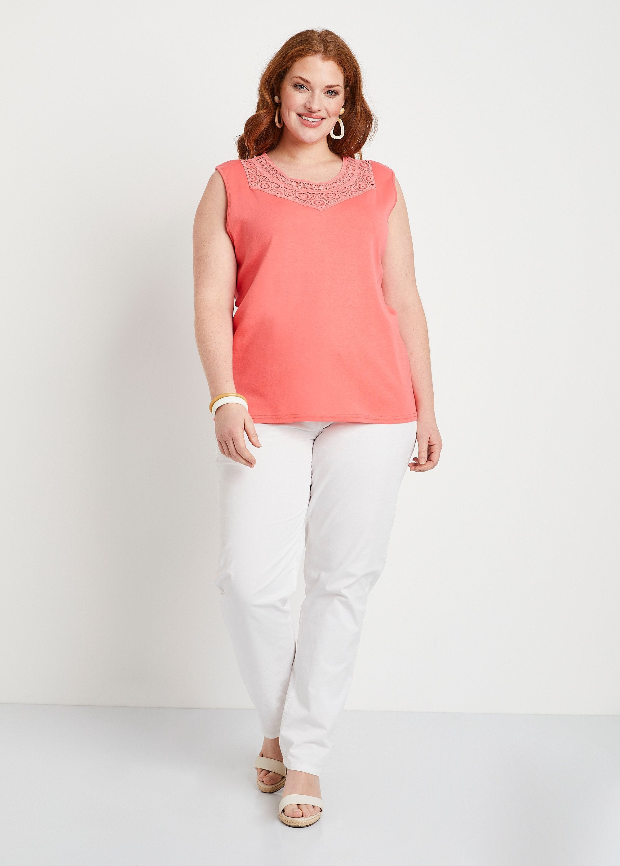 Camiseta_de_tirantes_lisa_de_macramé_de_algodón_Coral_SF1_curvy