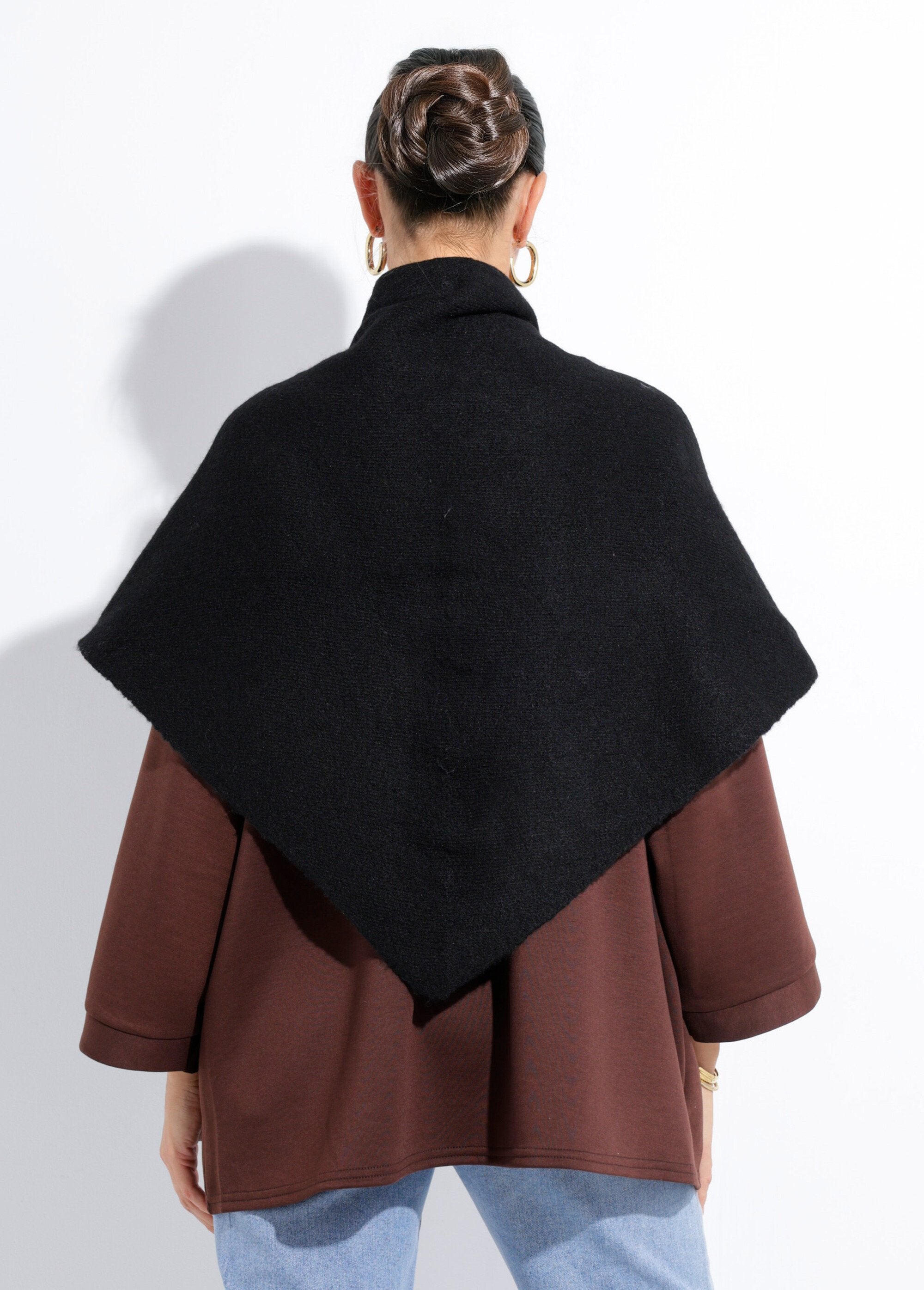 Bufanda_triangular_cálida,_de_punto_de_lana_Negro_DO1_slim