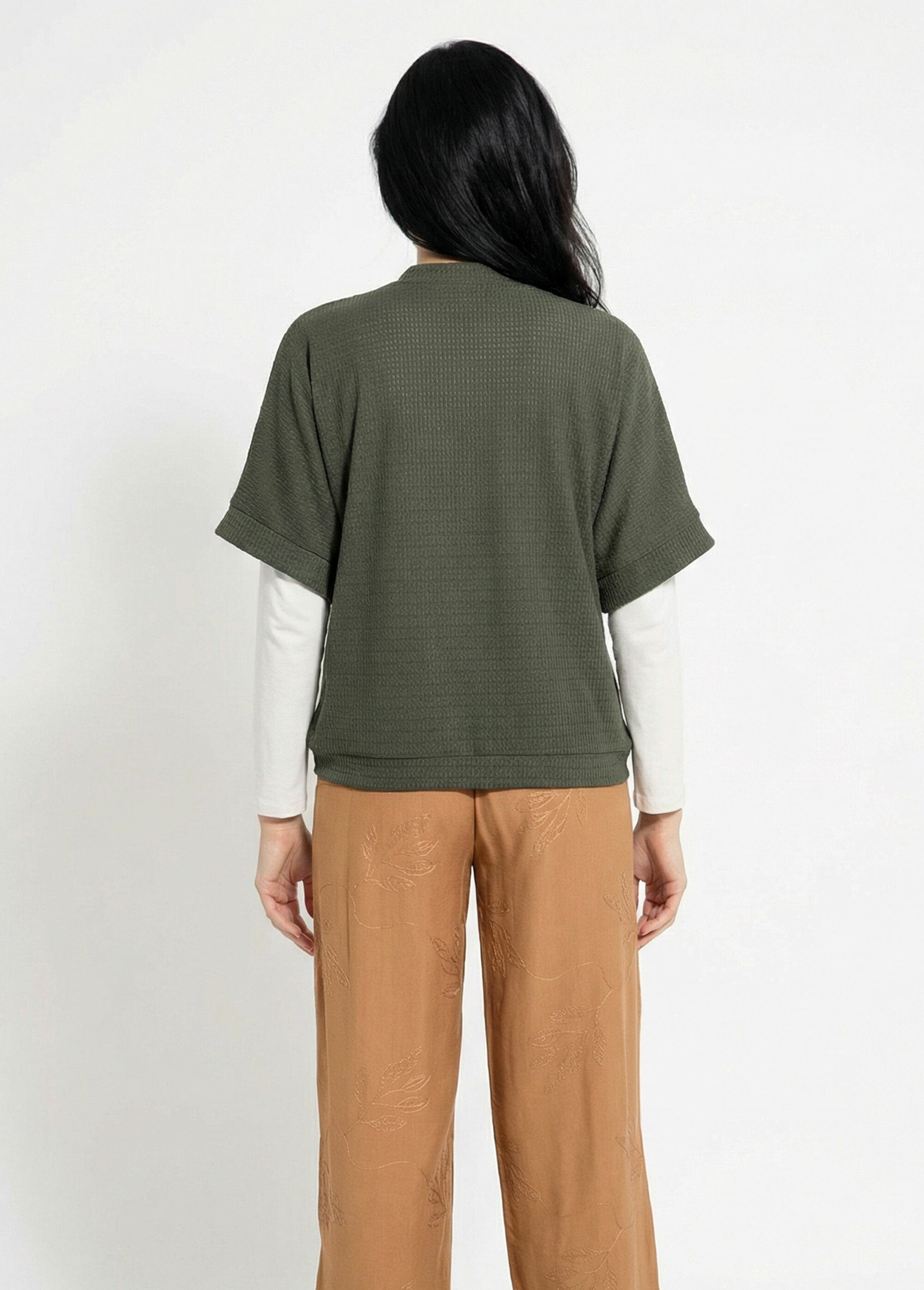 Chaleco_bolero_de_punto_gofre_Caqui_DO1_slim