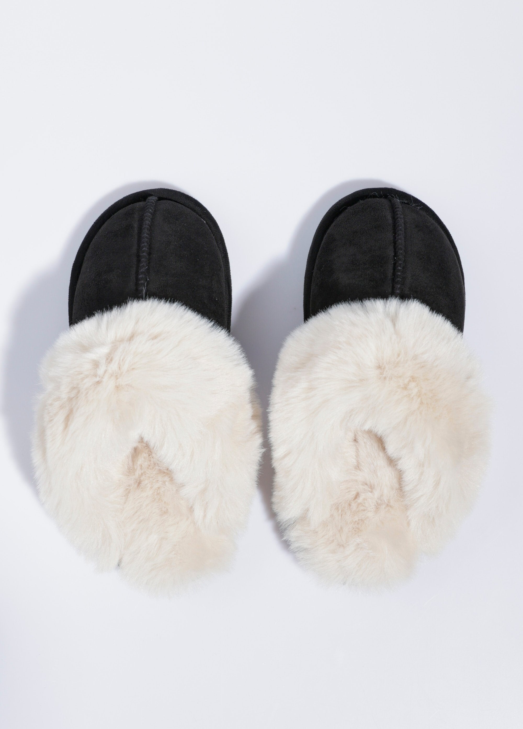 Zapatillas_tipo_mulas_Negro_OV1_slim