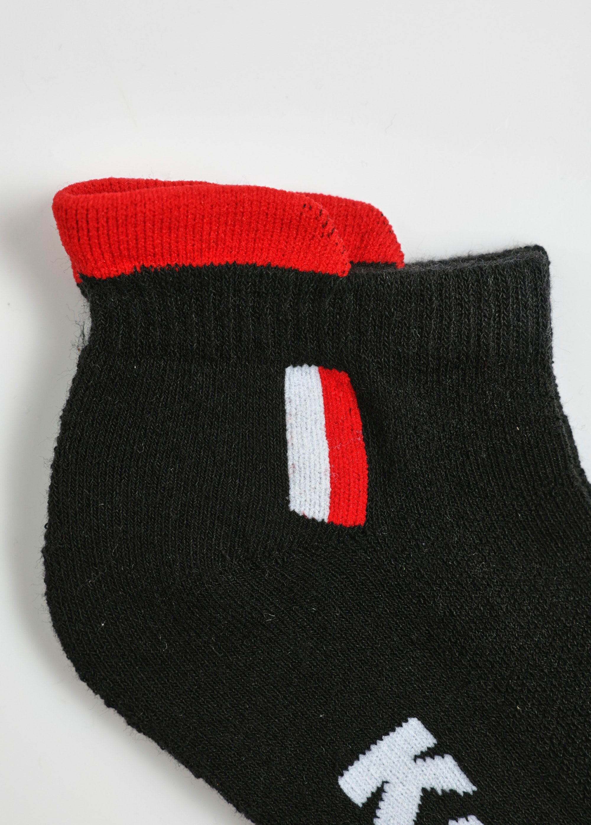 Pack_de_2_calcetines_con_detalle_en_el_talón_Negro_DE2_slim
