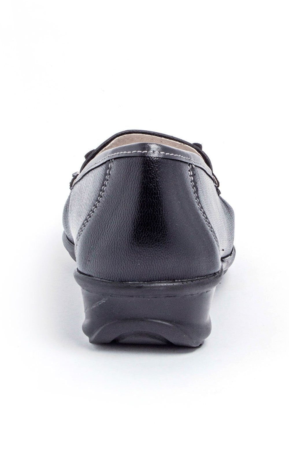 Mocasines_cuña_de_piel_con_trabilla_con_flecos_Negro_DO1_slim