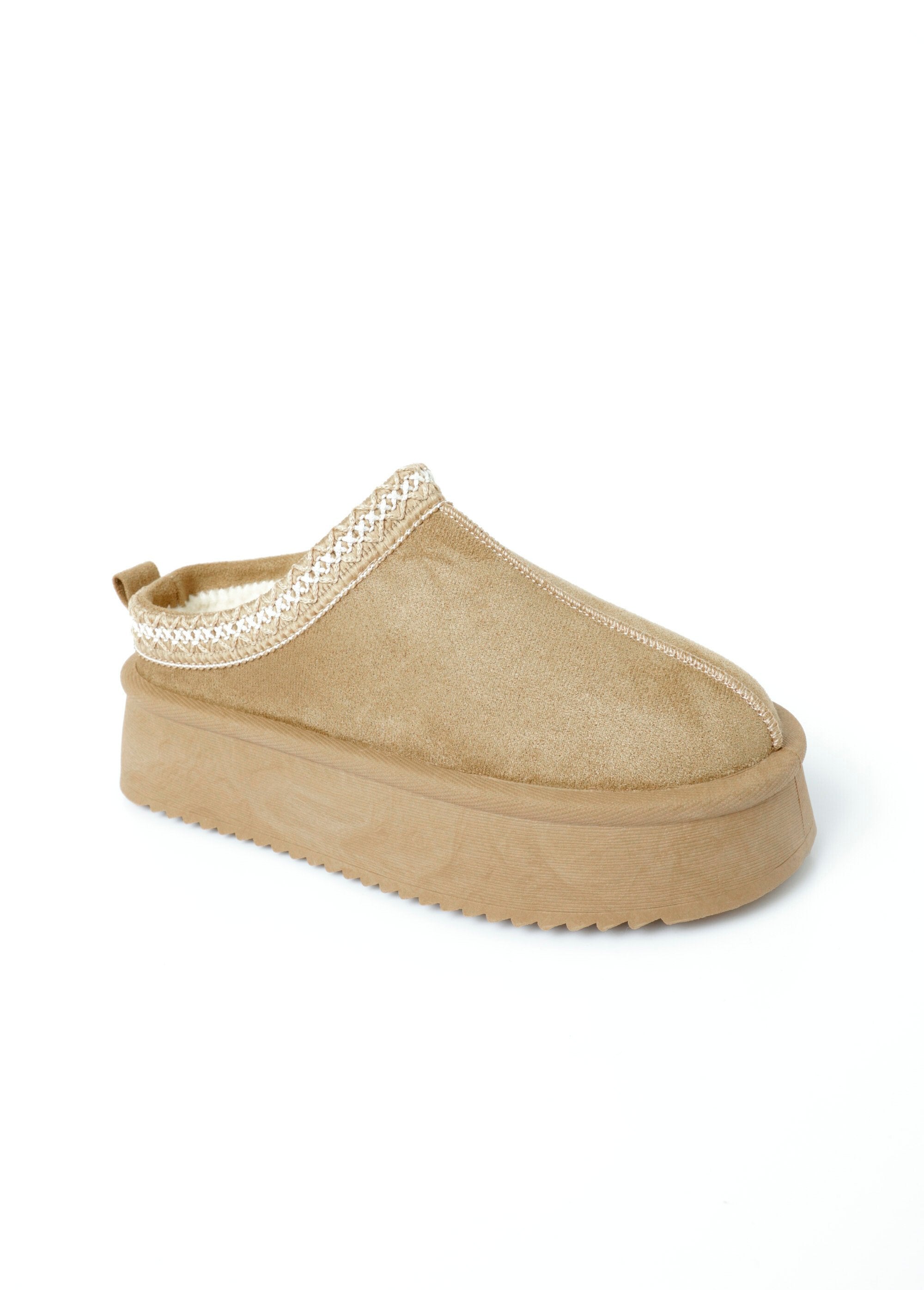 Mules_efecto_ante_con_cuña_y_forro_de_piel_Beige_FA1_slim