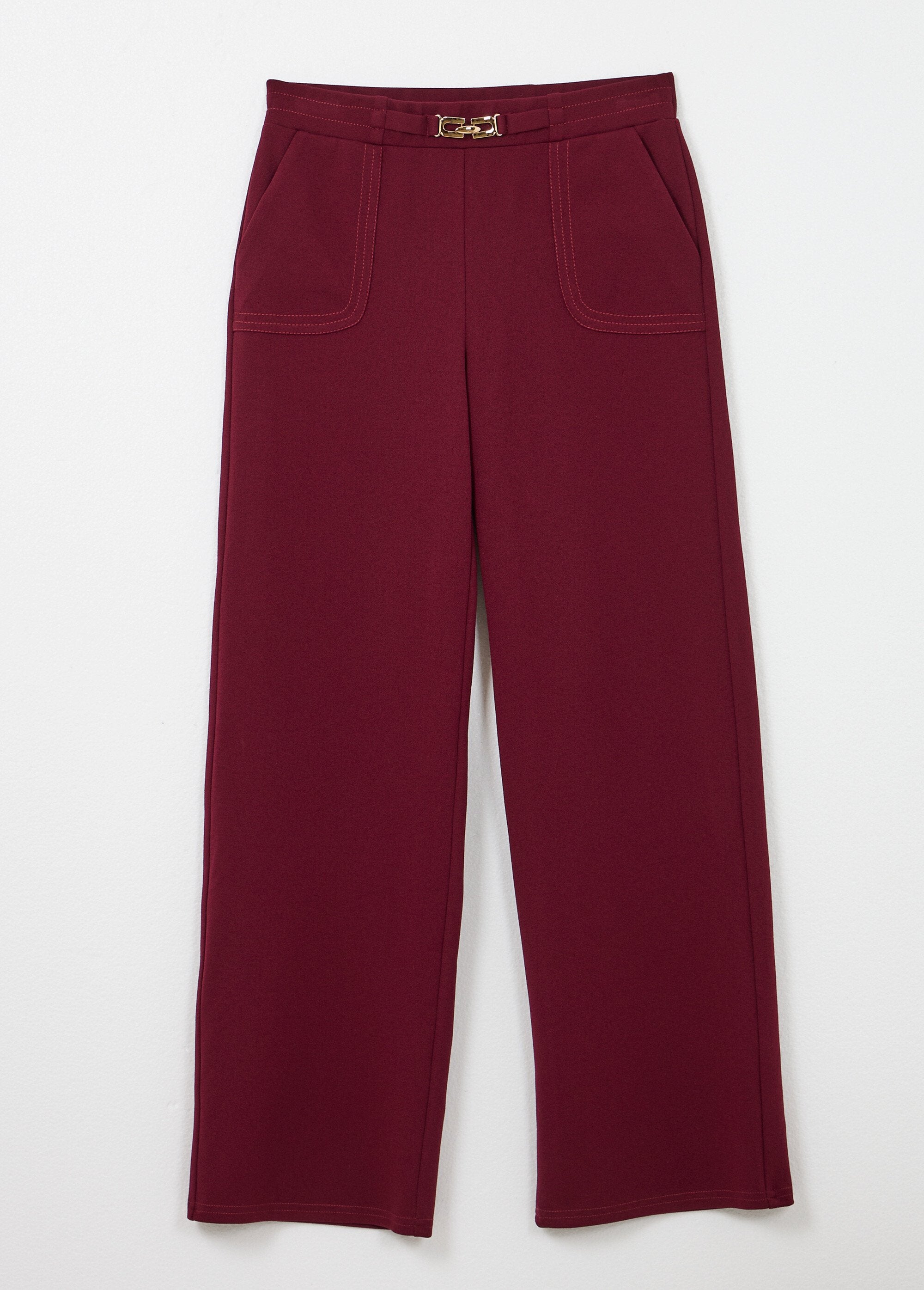 Pantalón_recto_con_cintura_elástica_y_cinturón_joya._Burdeos_AP1_slim