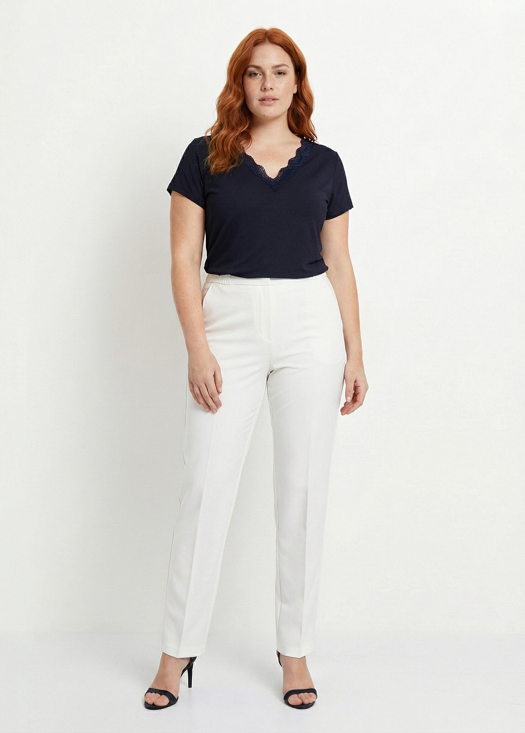 Pantalón_recto_con_cintura_semielástica_Blanco,_Blanca_SF1_curvy