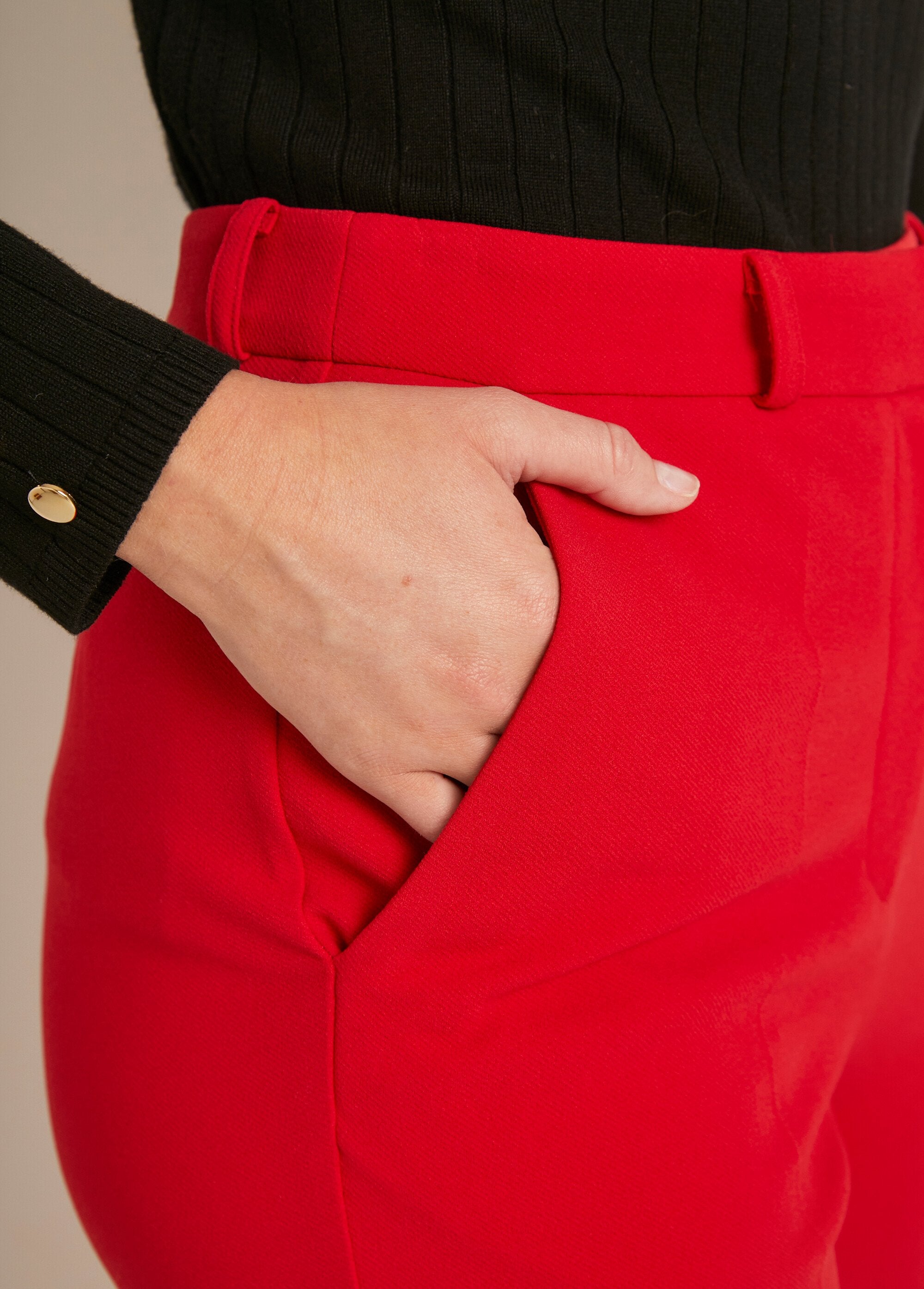 Pantalón_fluido_de_pierna_ancha_en_punto_elástico_liso_Rouge_DE1_slim