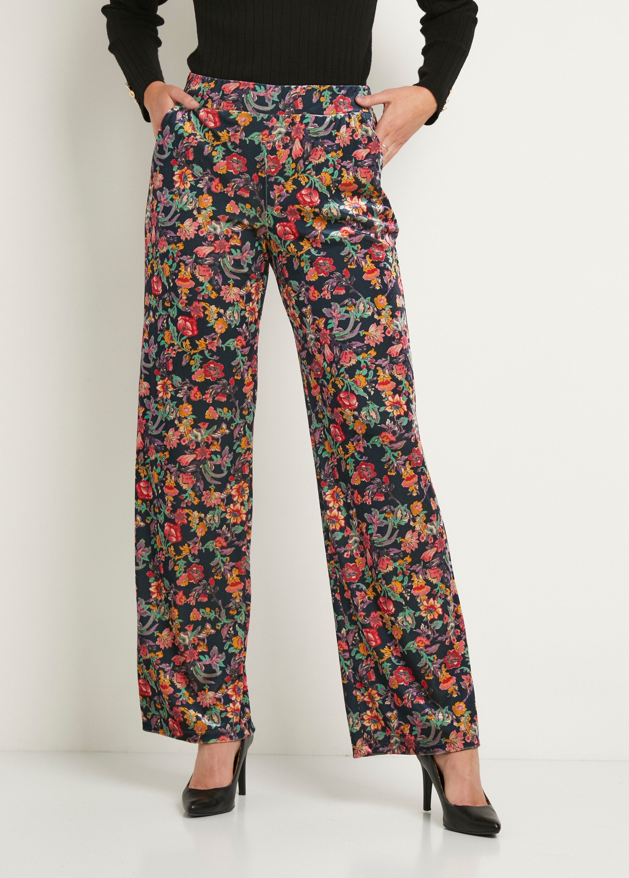 Pantalón_fluido_con_cintura_semielástica_en_terciopelo_floral_Marine_et_rose_FA1_slim