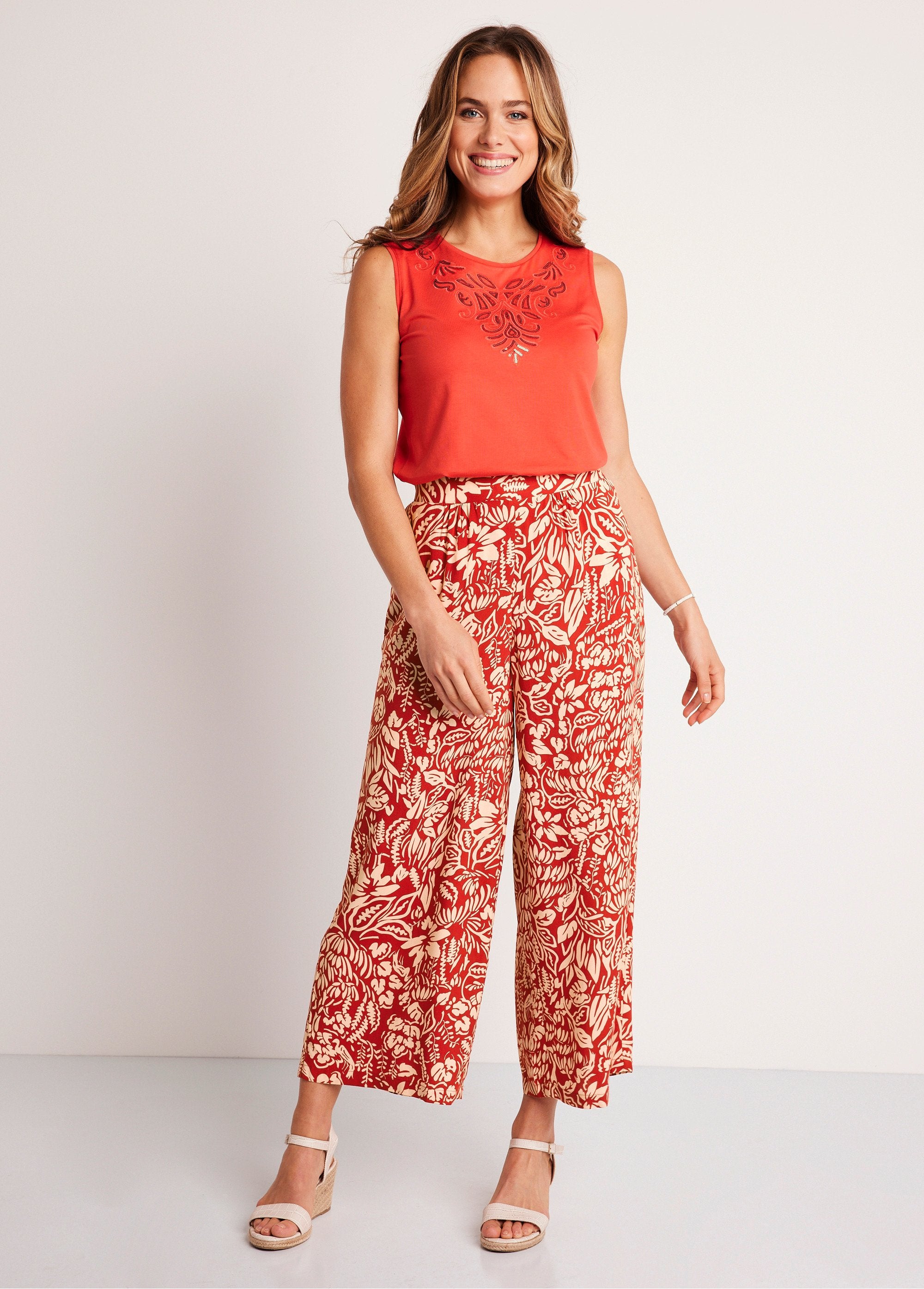 Pantalón_ancho_con_cintura_elástica_floral_o_liso_Tomette_y_crudo_SF1_slim