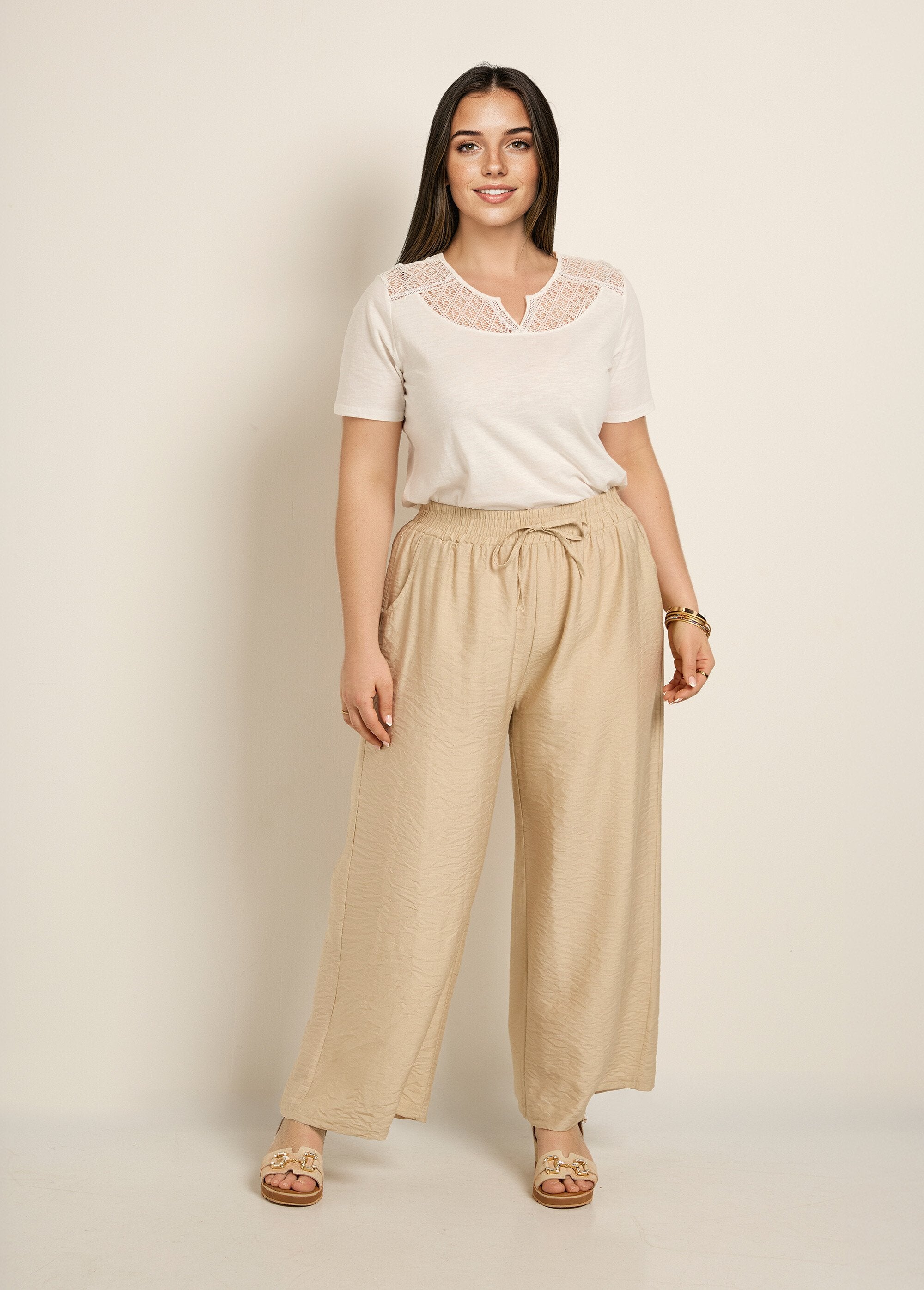 Pantalón_de_cintura_elástica_ancha,_liso._Beige_SF1_curvy