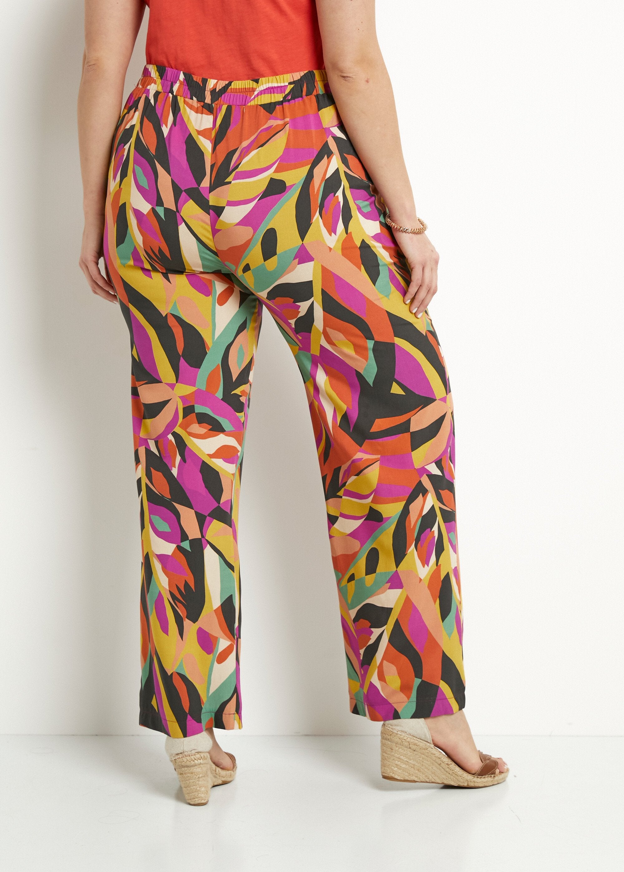 Pantalón_ancho_estampado_cintura_semielástica_Multicolor_DO1_curvy