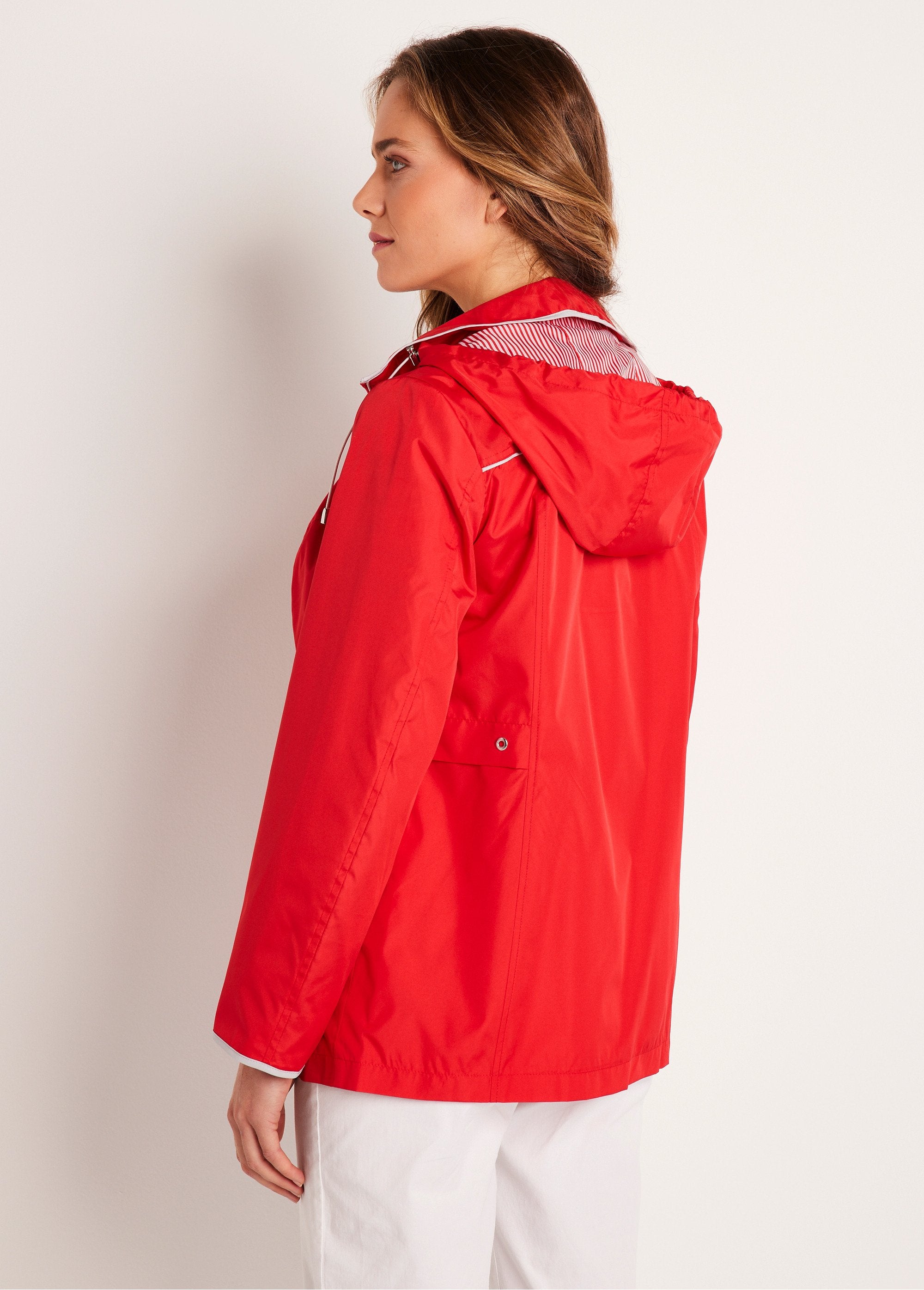 Parka_corta_con_cremallera_Rojo_DO1_slim