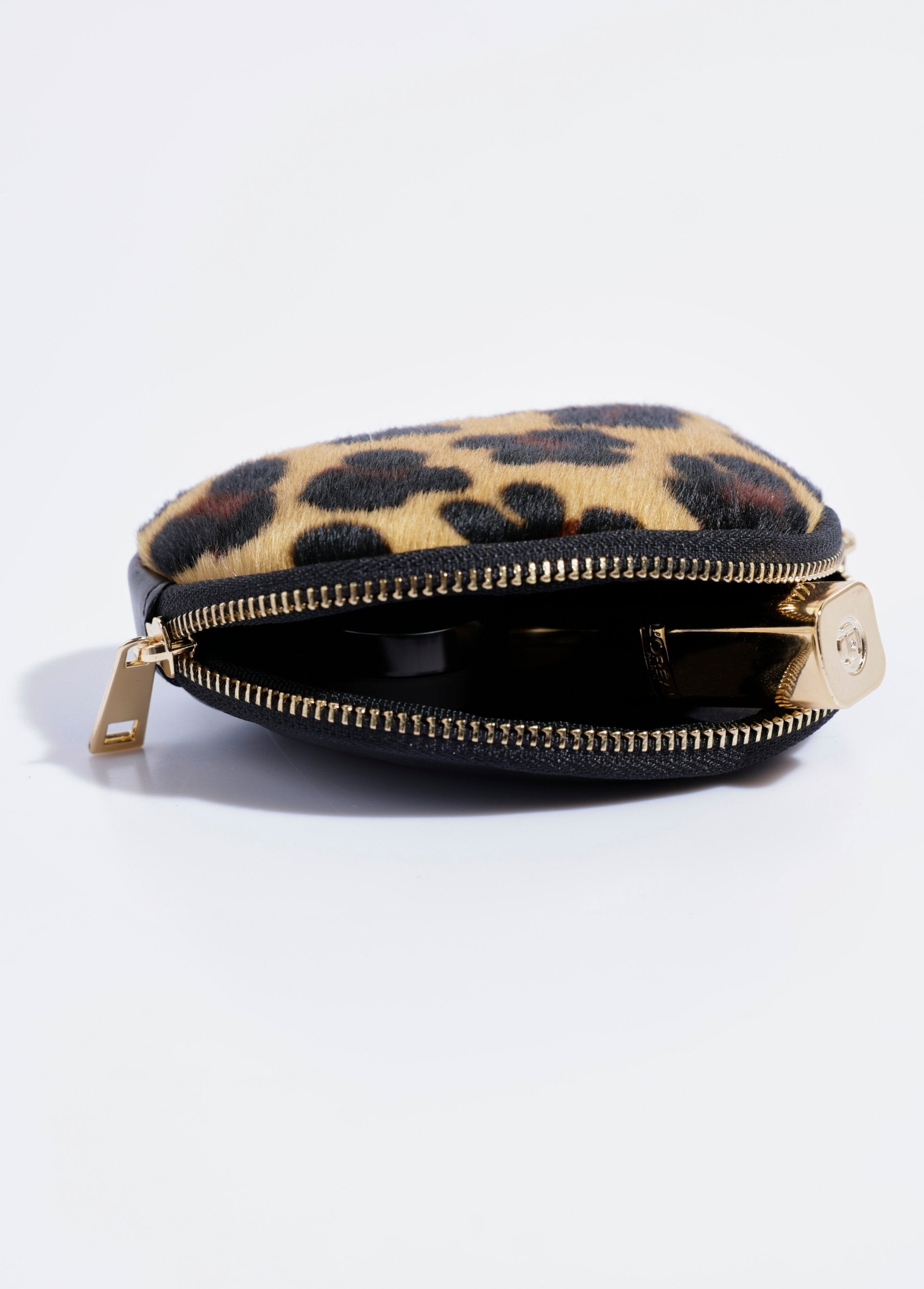 Monedero_de_piel_de_leopardo_con_forma_de_media_luna_camello_DE1_slim