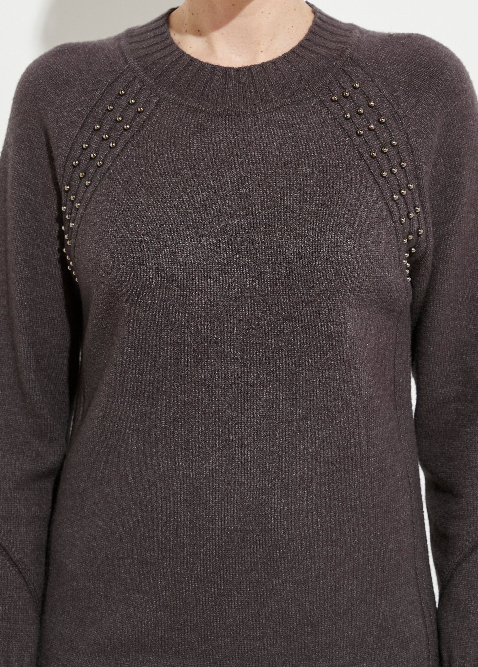 Vestido_de_jersey_de_cuello_alto_con_detalles_de_canalé_con_cuentas_Gris_antracita_DE1_slim