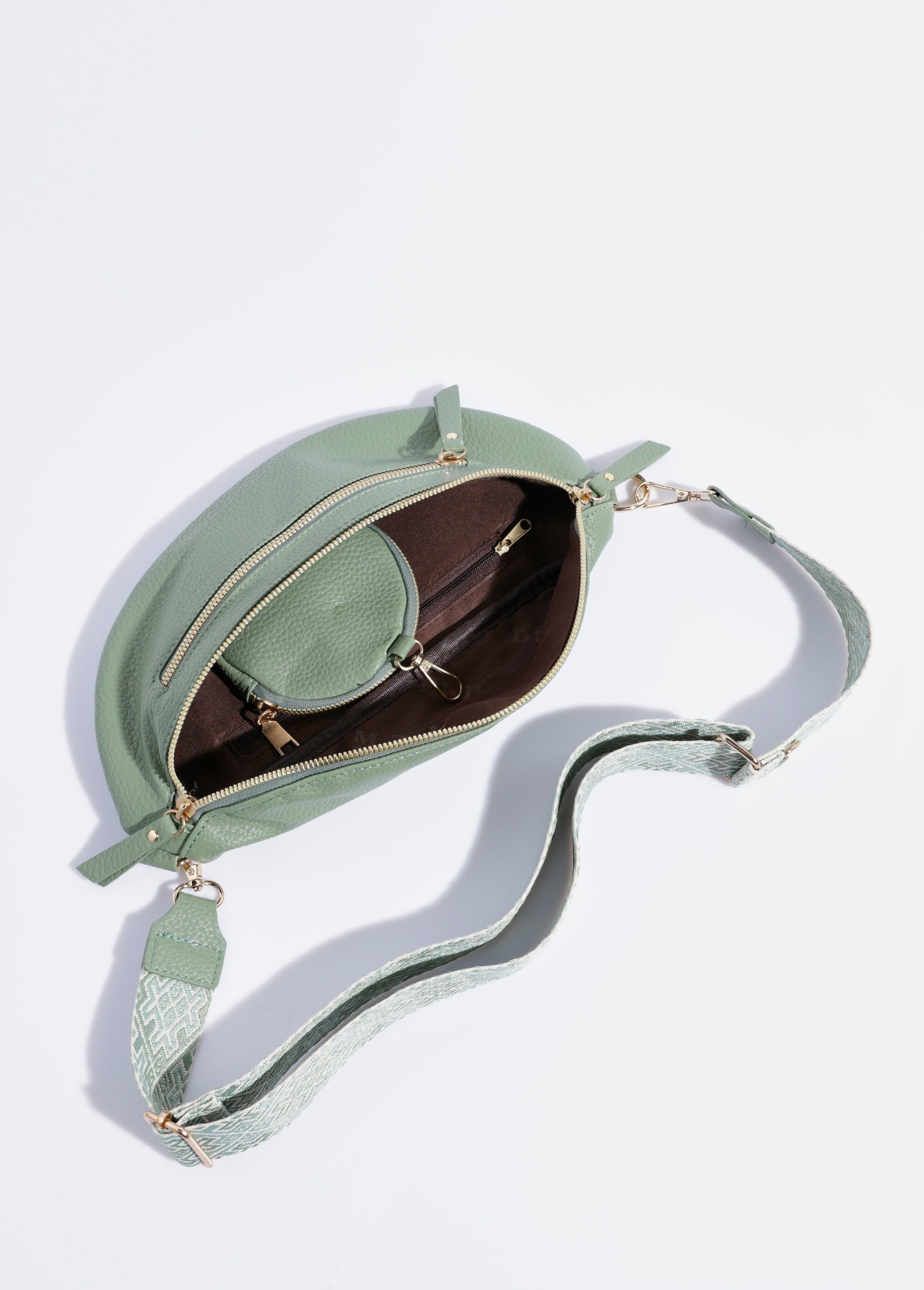 Riñonera_elegante_+_monedero_verde_almendra_DE1_slim