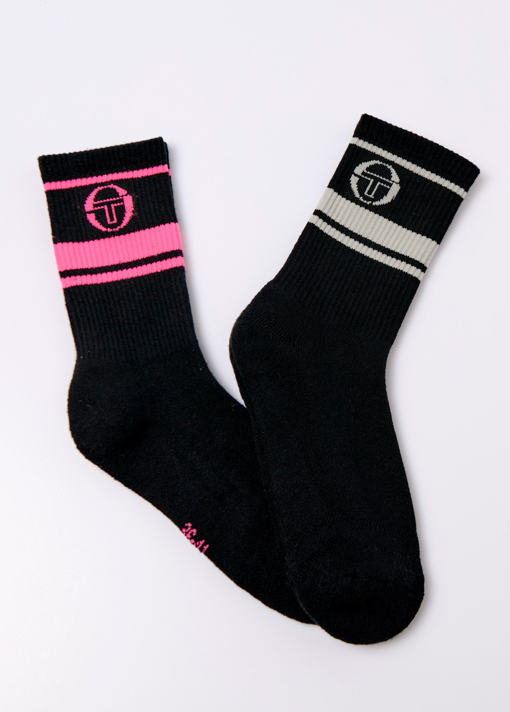 Pack_de_2_calcetines_deportivos,_color_oscuro_lote_negro_2_FA1_slim