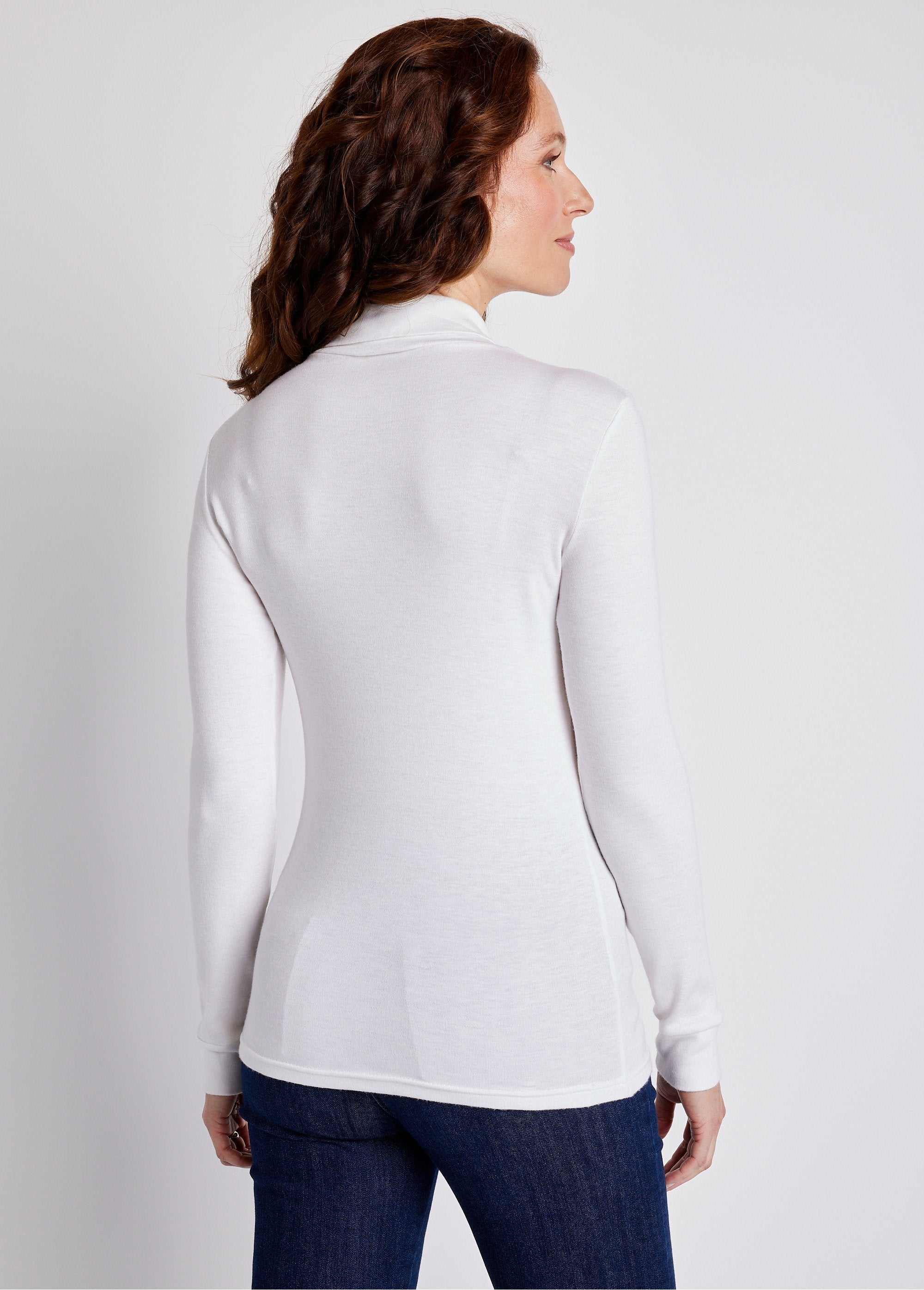 Cálida_camiseta_interior_de_punto_interlock_liso_con_cuello_alto_Blanco,_Blanca_DO1_slim