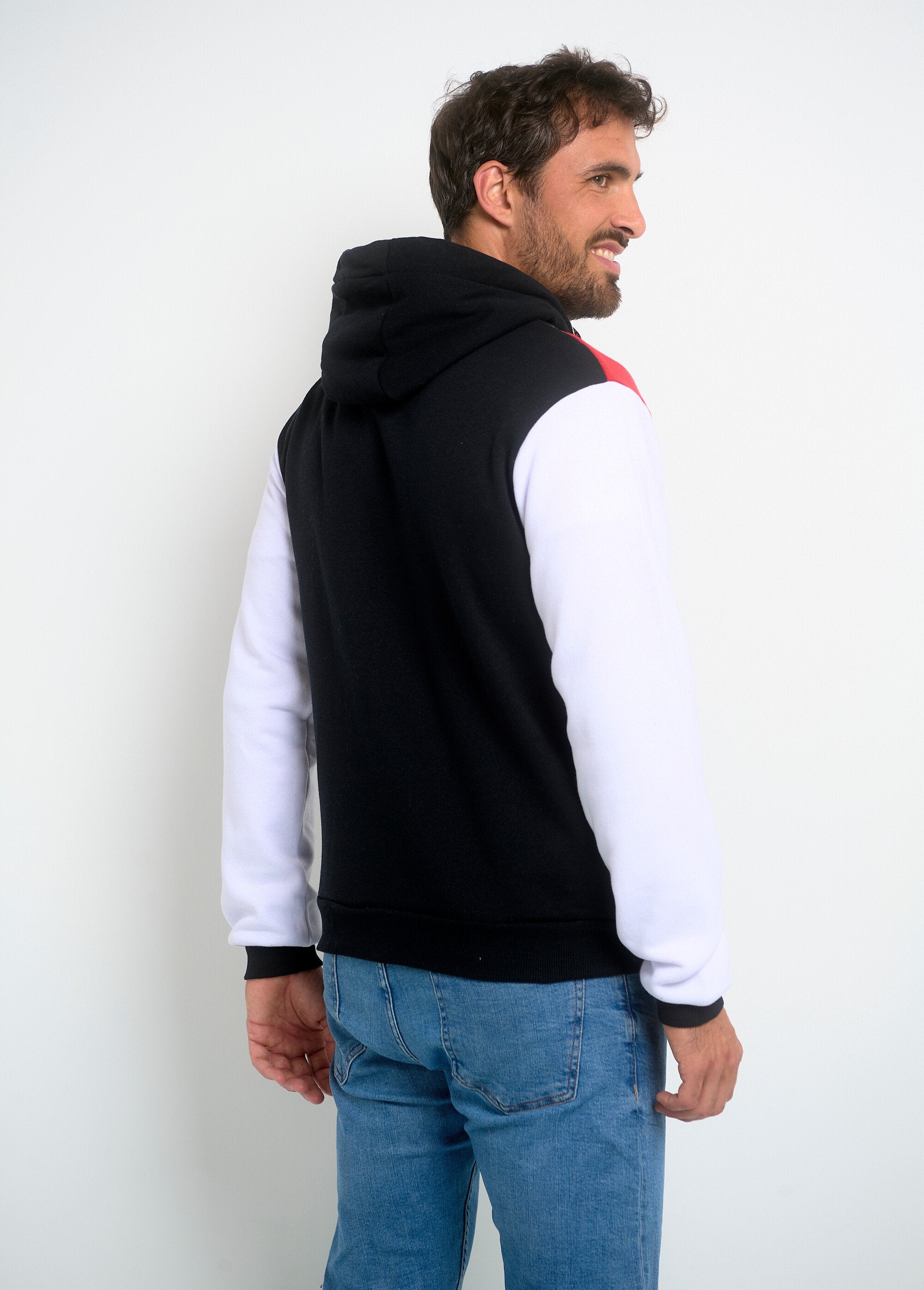 Sudadera_con_capucha,_bolsillos_con_cremallera_y_logotipo_Negro_DO1_slim