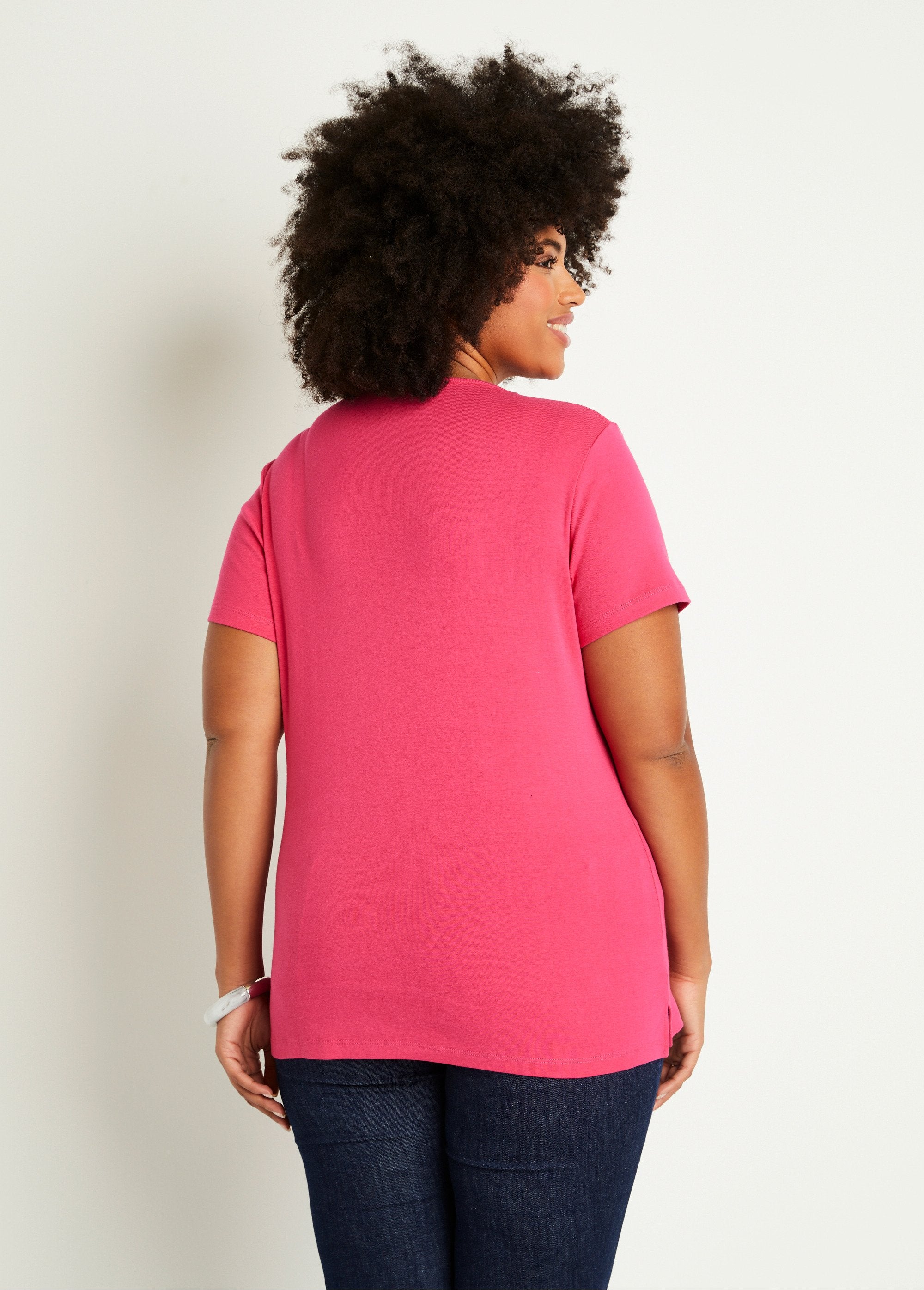 Camiseta_larga_de_estampado_floral_con_aberturas_laterales_Fucsia_DO1_curvy