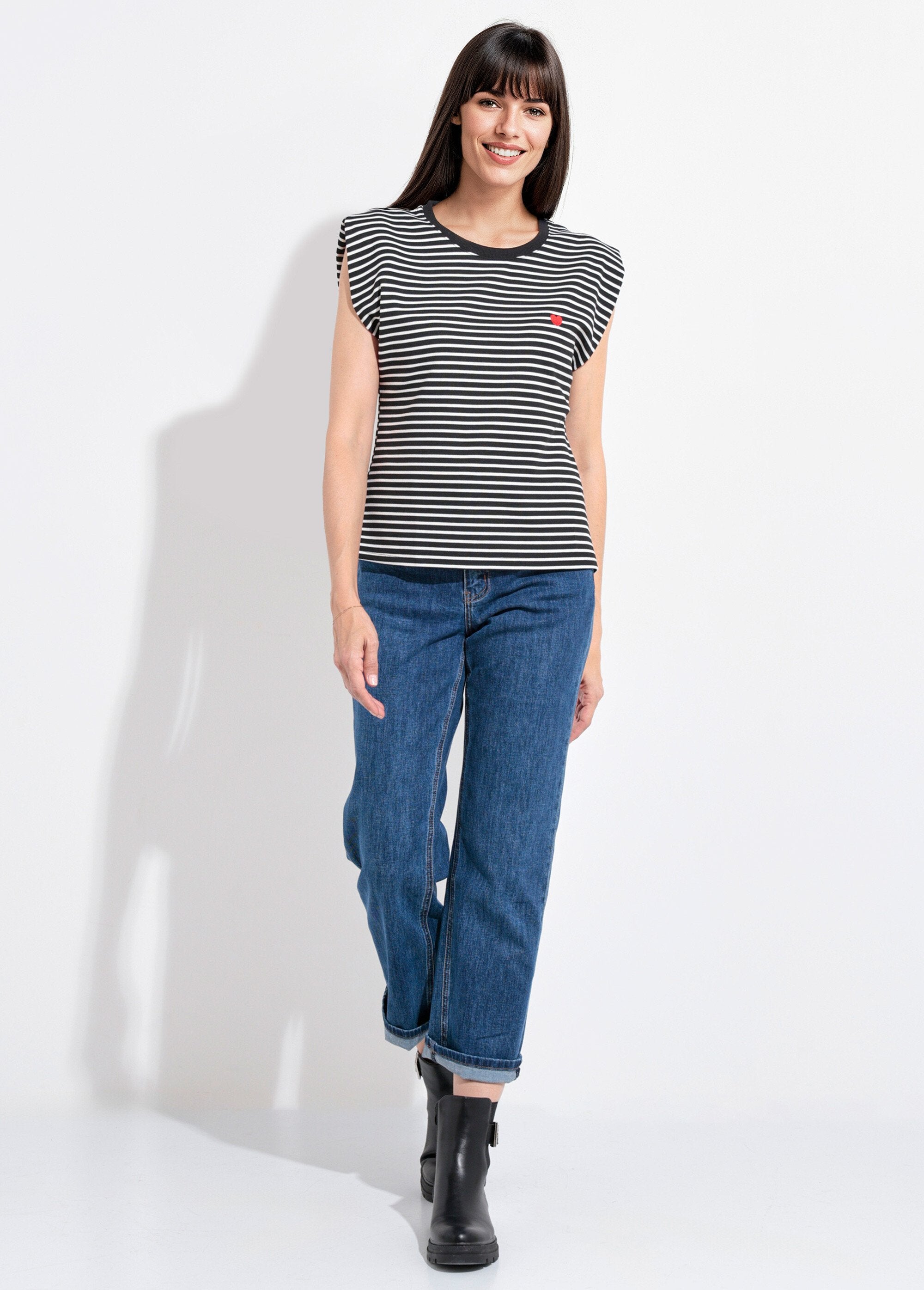 Camiseta_de_rayas_en_relieve_con_mangas_kimono_Raya_blanca_y_negra_SF1_slim