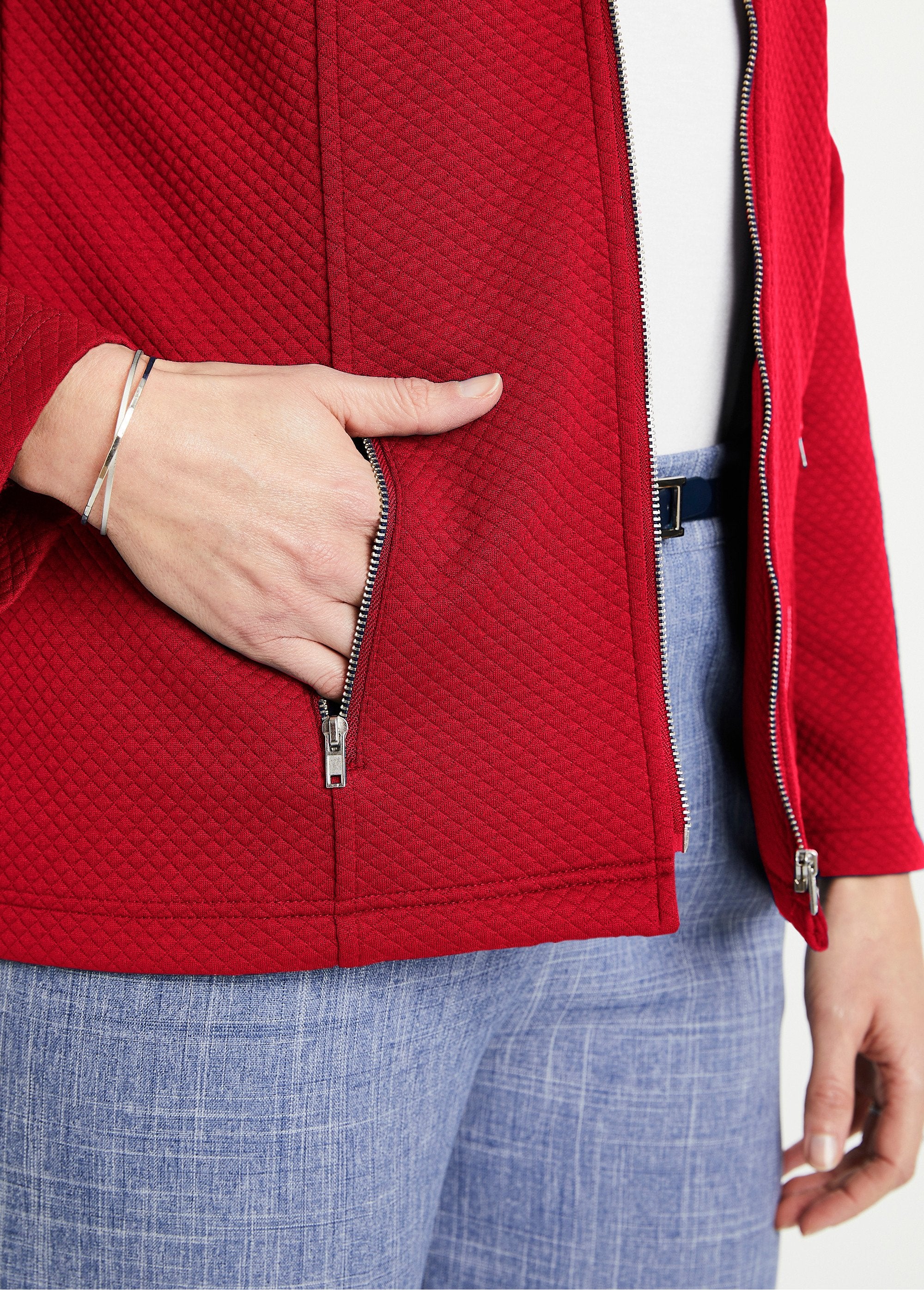 Chaqueta_ajustada_sin_cuello_Rojo_DE2_slim